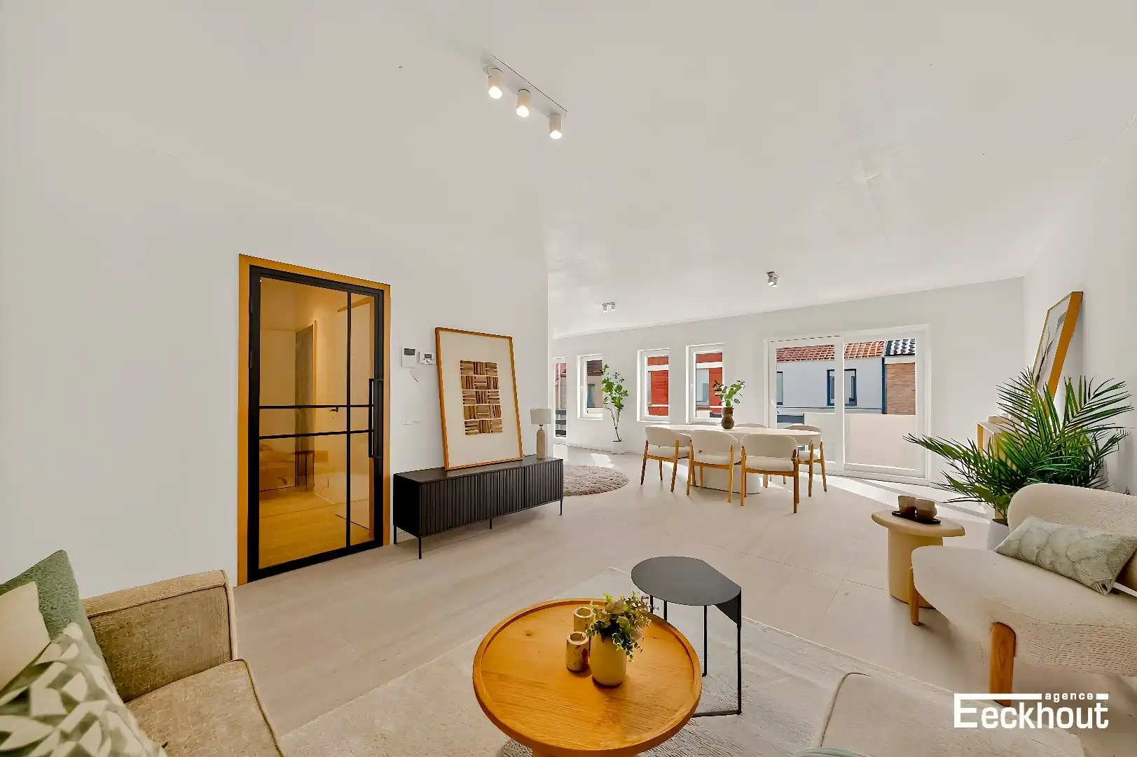 Prachtig gerenoveerd appartement met 3 slaapkamers en terrassen! foto 4