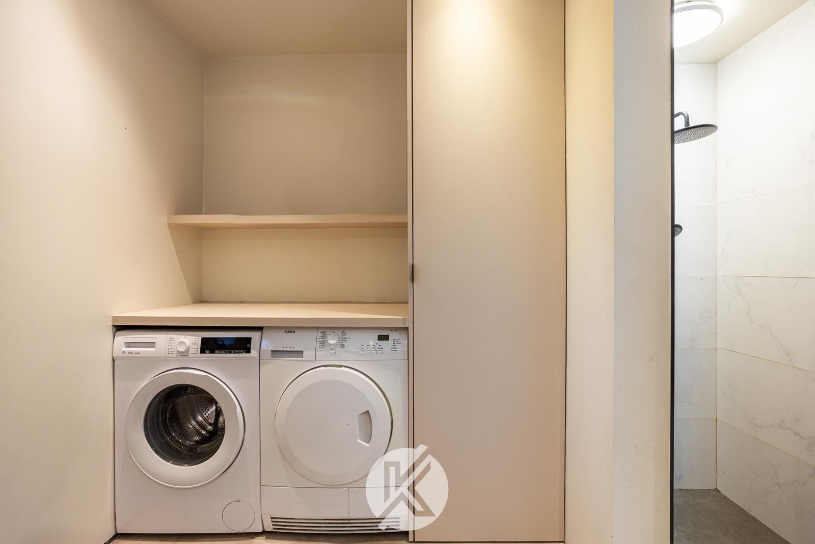 Instapklare gezinswoning met 5 slaapkamers foto 12