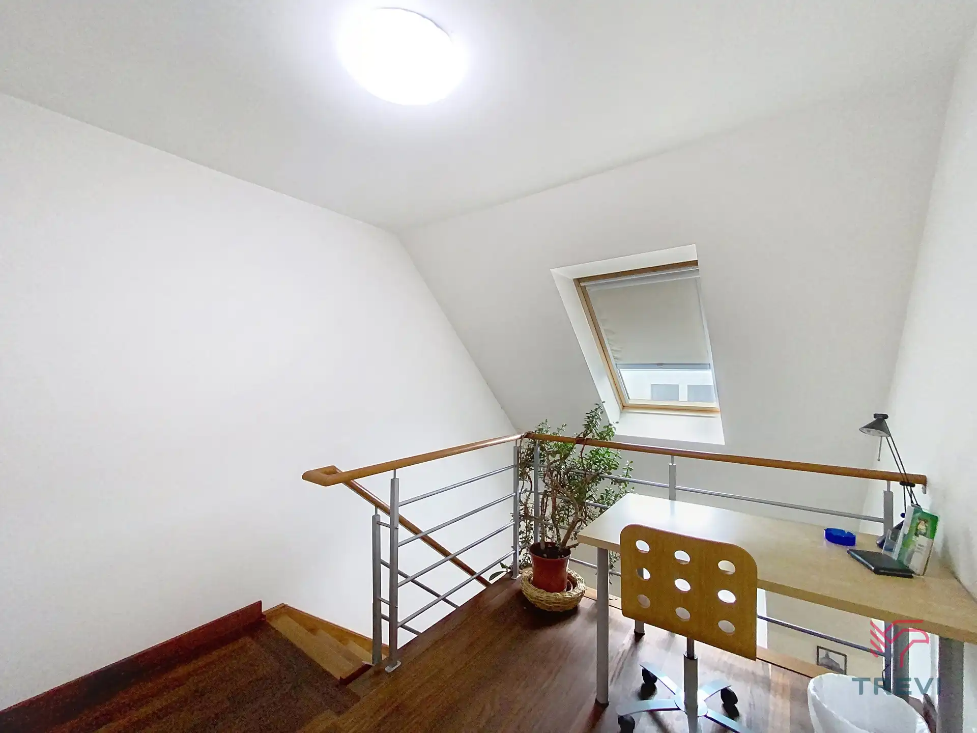 Mooie gemeubileerde duplex met 1 slaapkamer foto 8