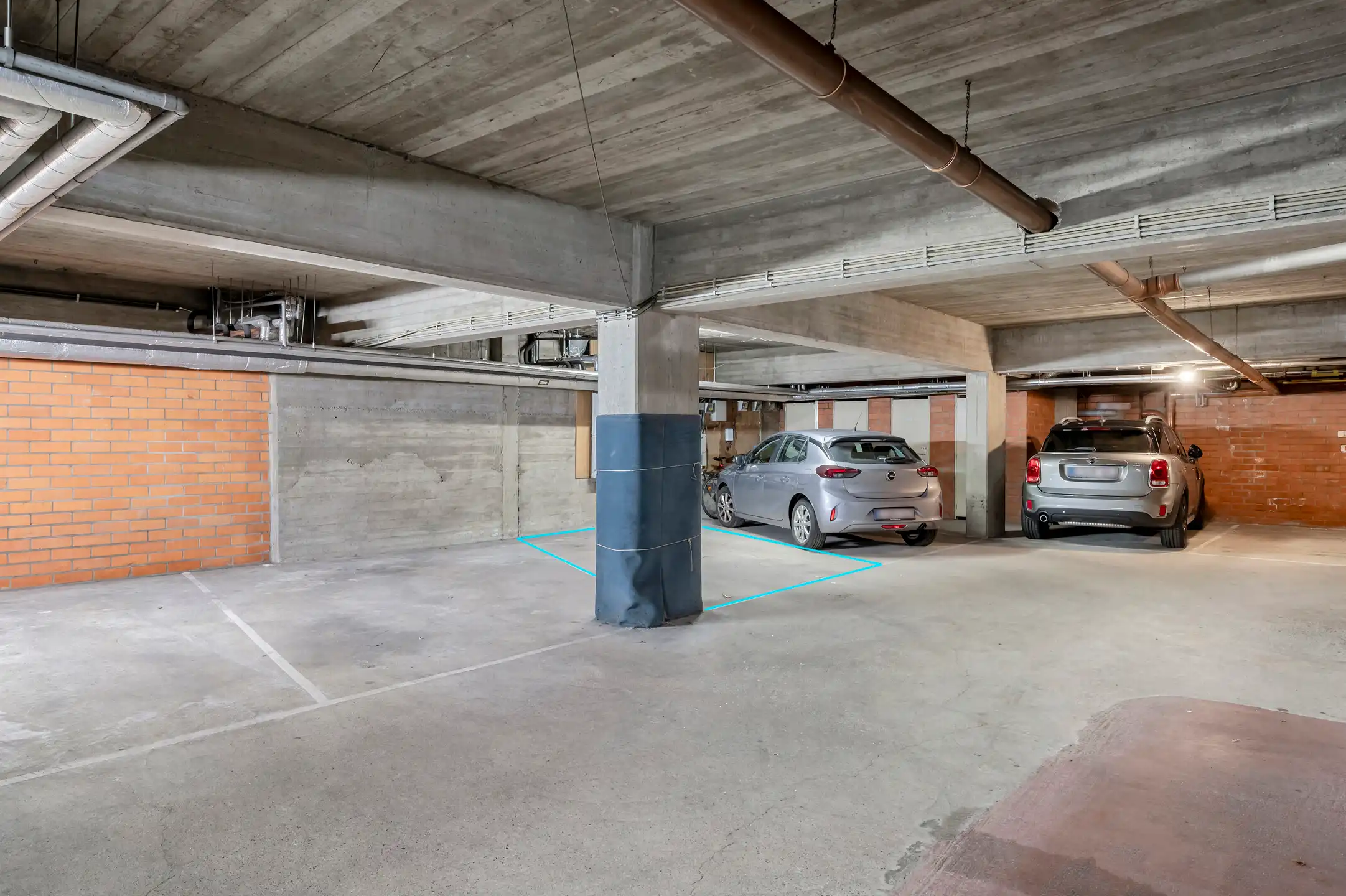 Exclusief appartement van 244m² op de Grote Markt foto 24