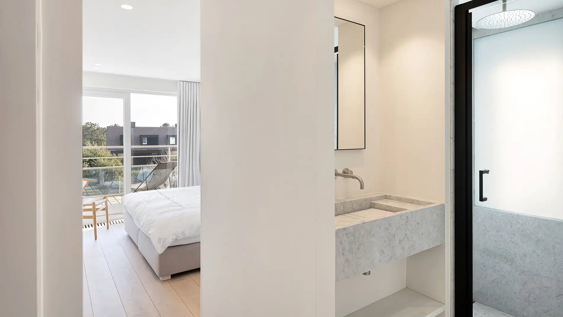 Uitzonderlijk hoekappartement met adembenemend zee-en duinenzicht langs de Wandeldijk in het Zoute foto 18