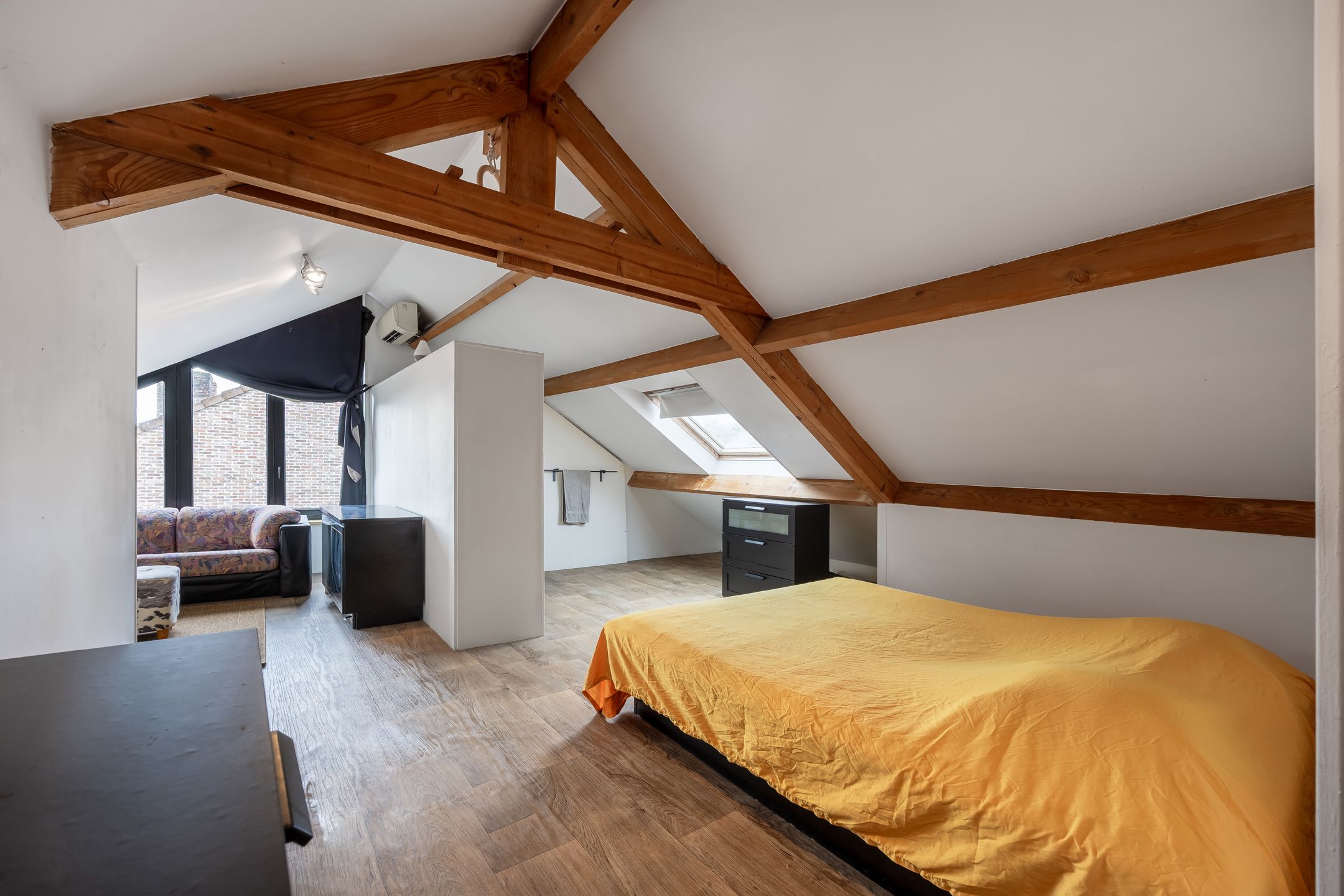 Halfopen bebouwing met tuin en multifunctioneel bijgebouw foto 25