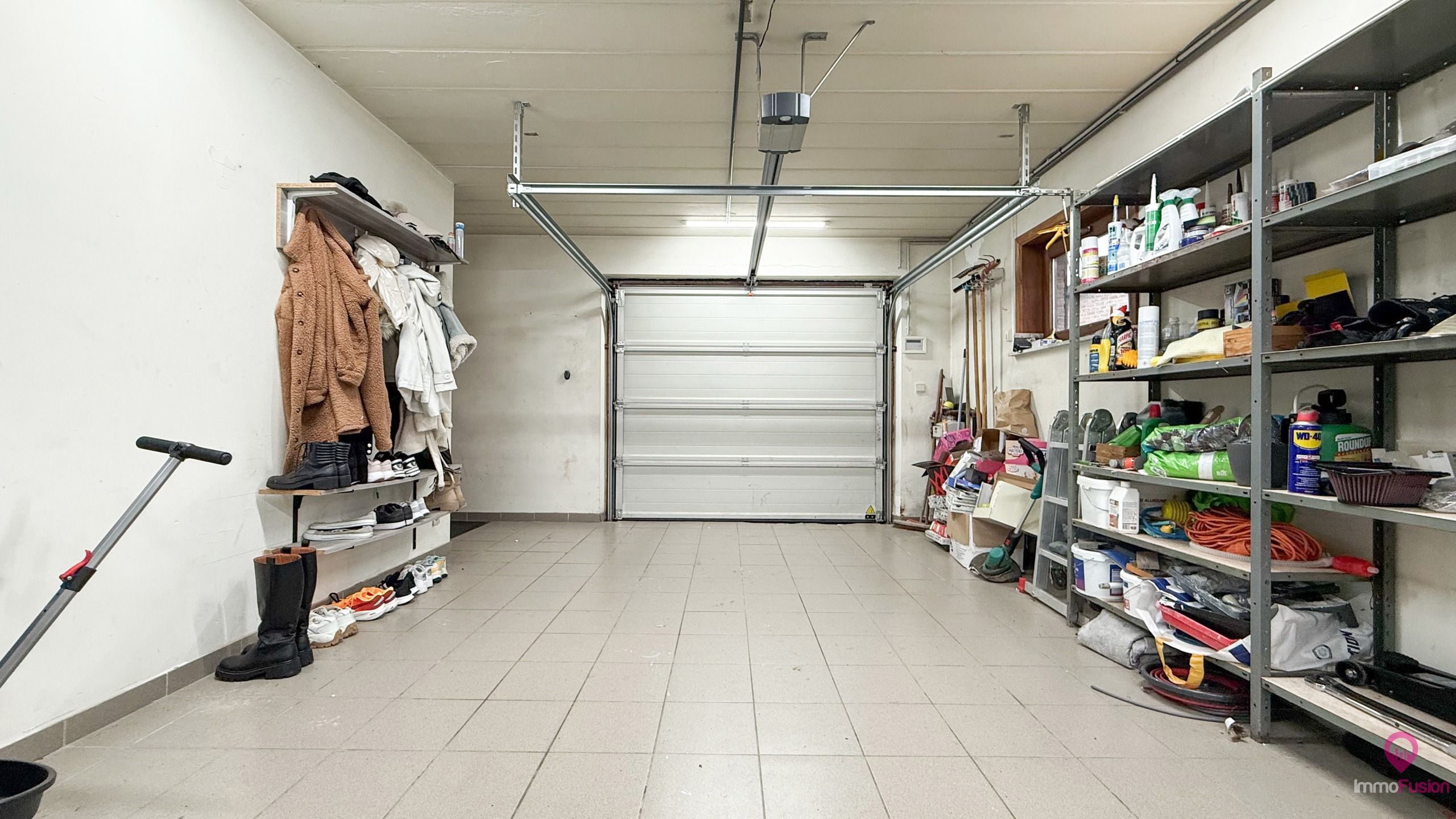 Woning 4 slpk met commerciële vergunning op centrale ligging foto 28