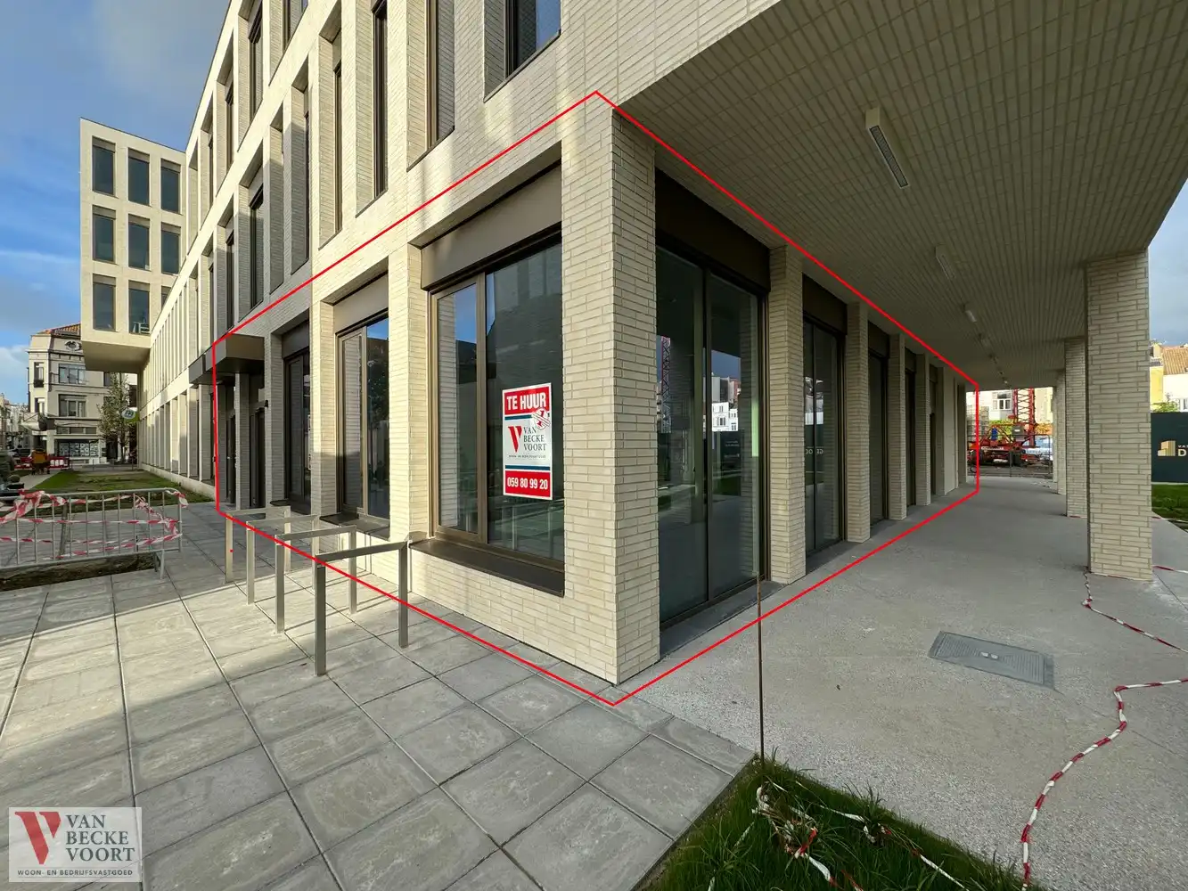 Restaurant 139m² in nieuwbouwresidentie foto {{pictureIndex}}