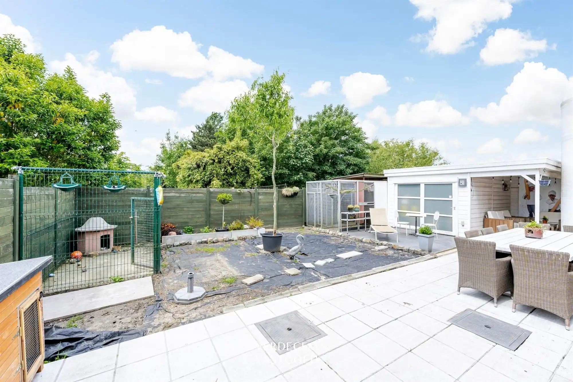 Hanselsruimte met woonst in het warm hart van Wippelgem foto 30