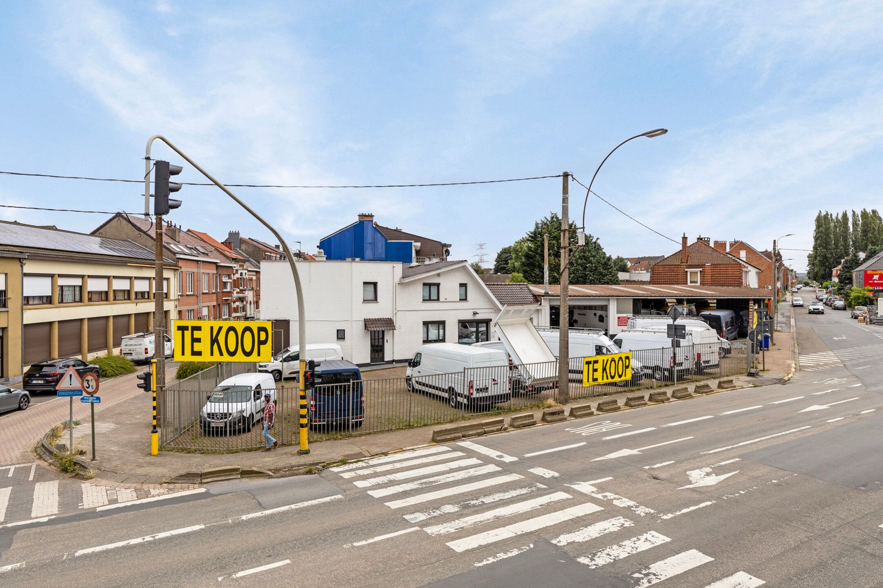 Bedrijfsvastgoed te koop Bergensesteenweg 111 - 1600 Leeuw-Saint-Pierre