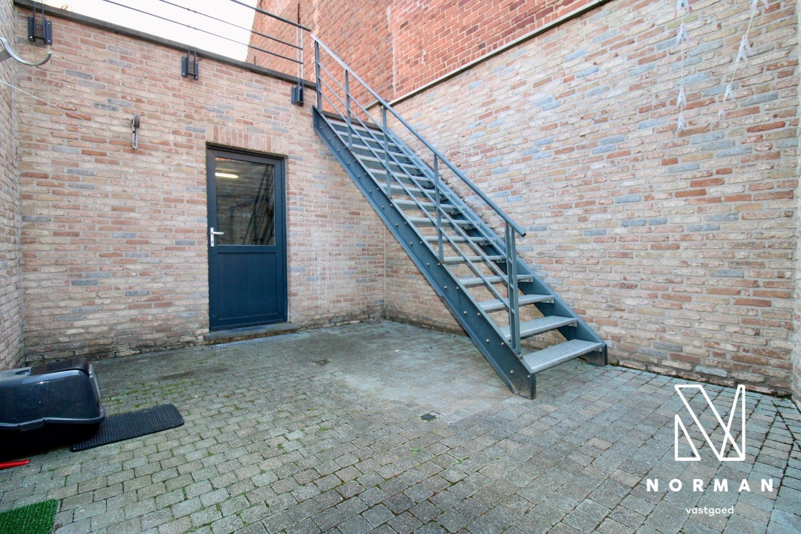 Instapklare woning in rustige straat te Rumbeke foto 10