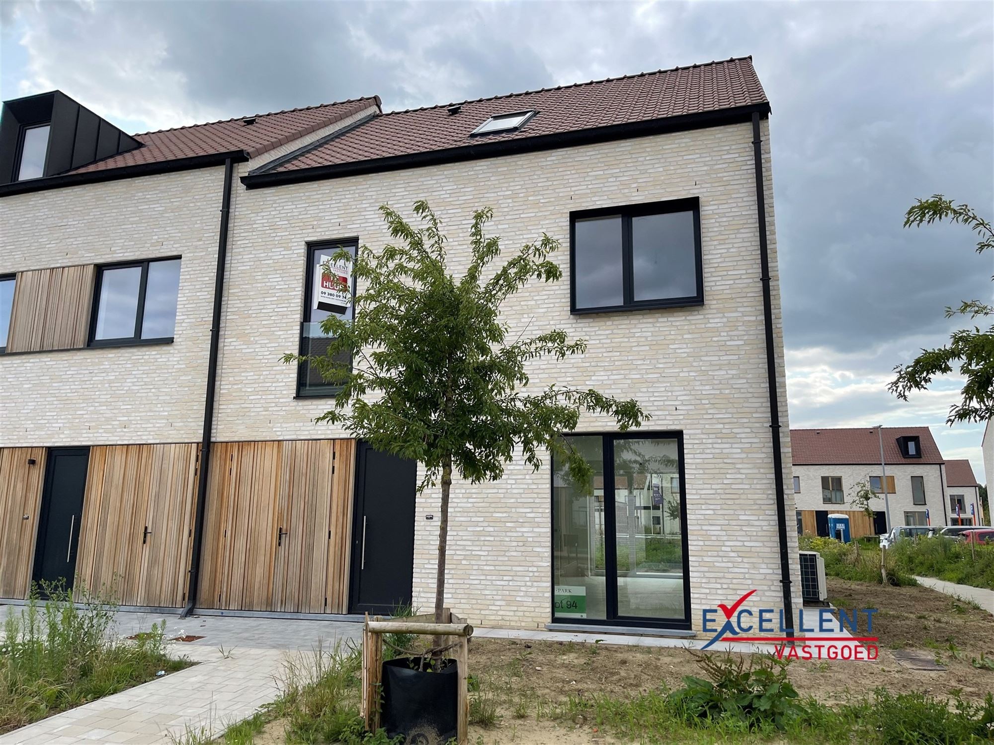 ()=>{if(producerUpdateValueVersion(node),producerAccessed(node),node.value===ERRORED)throw node.error;return node.value} Petronella van Ryckeghemstraat 6 - 8700 TIELT