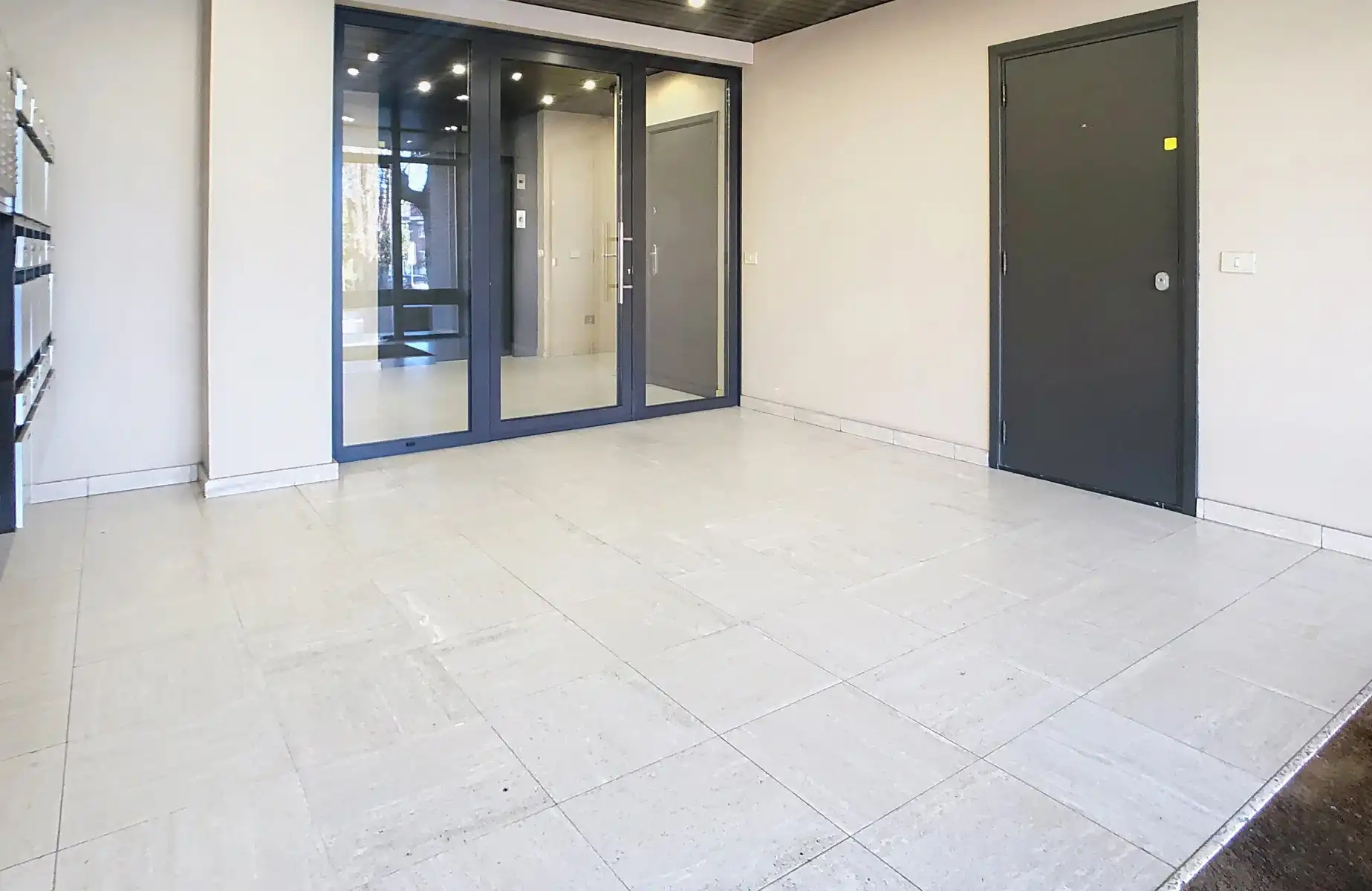 Appartement met 2 slaapkamers en autostaanplaats foto 5