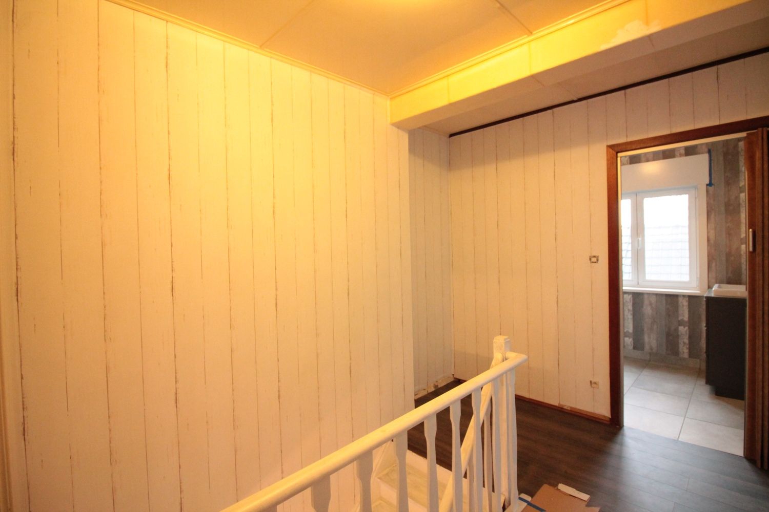 Zeer charmante rijwoning foto 14