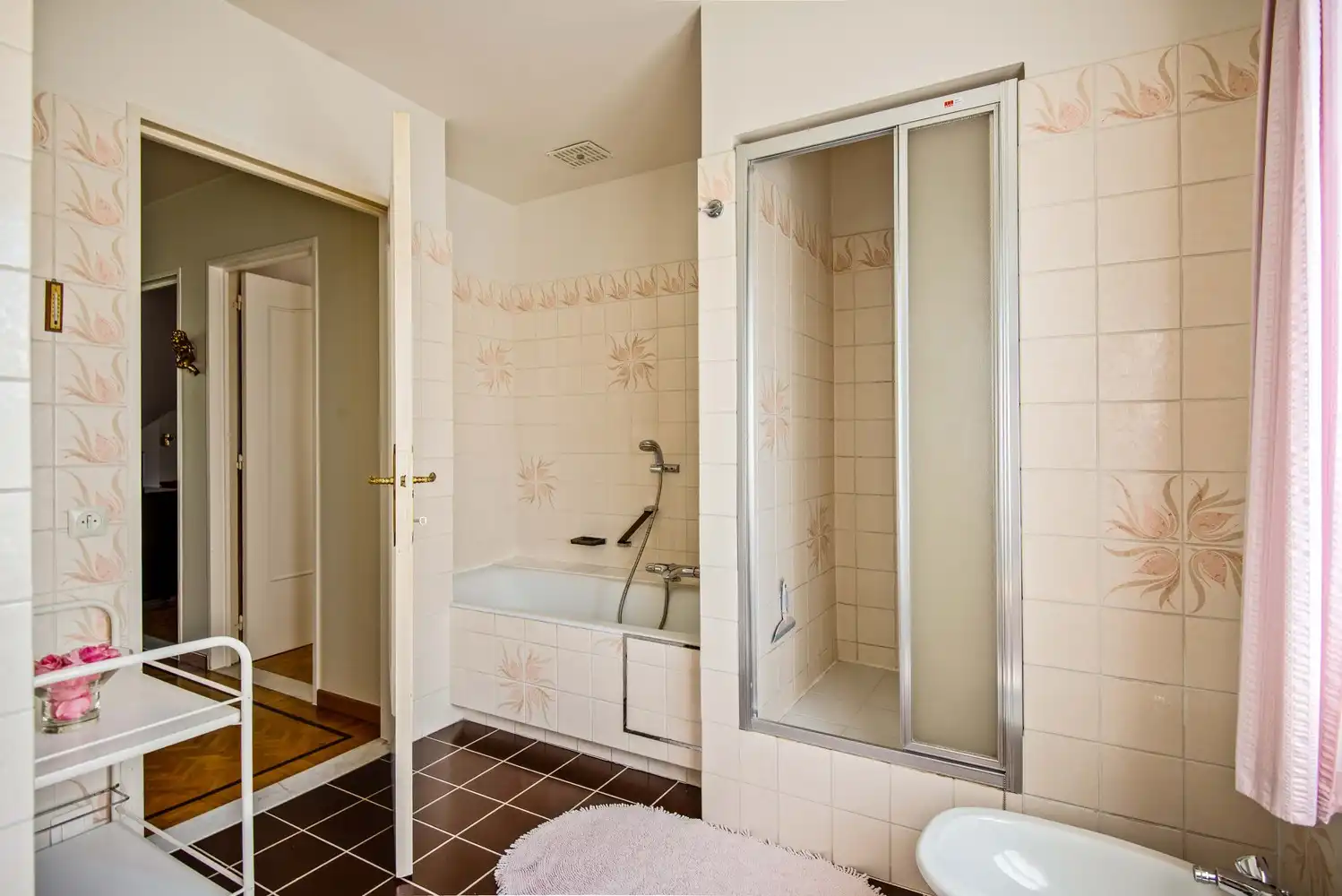 Charmante villa met 4 slaapkamers op toplocatie in Wommelgem! foto 29