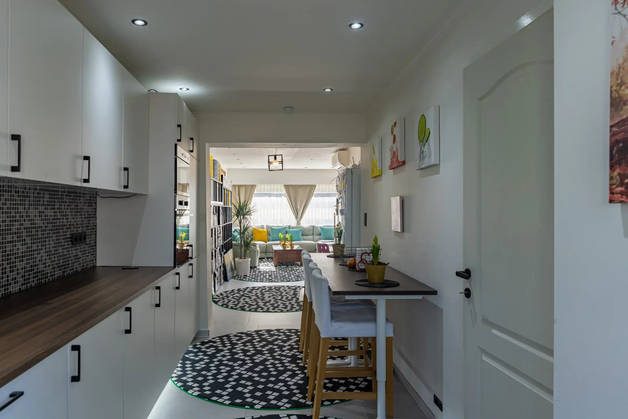 Half-open bebouwing met garage foto 6