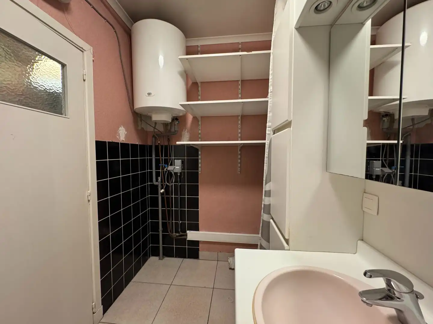 Appartement op het 5de verdiep te huur foto 9