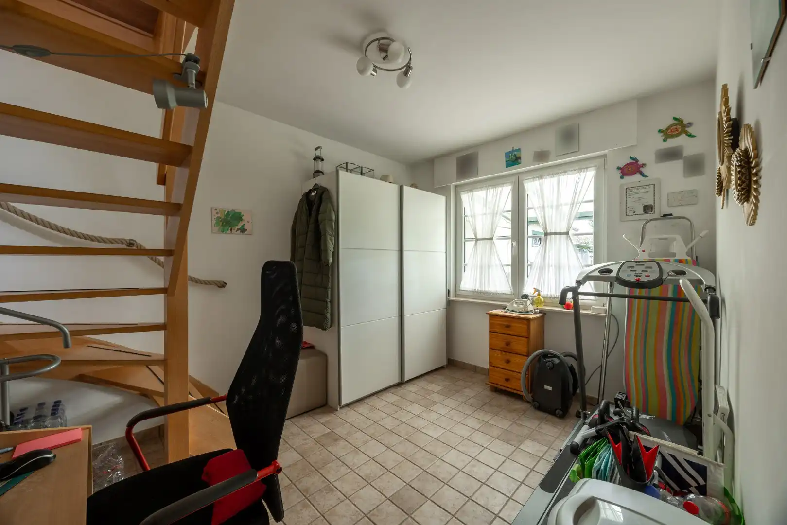 Goed onderhouden woning op een perceel van 8 are 19 ca foto 17