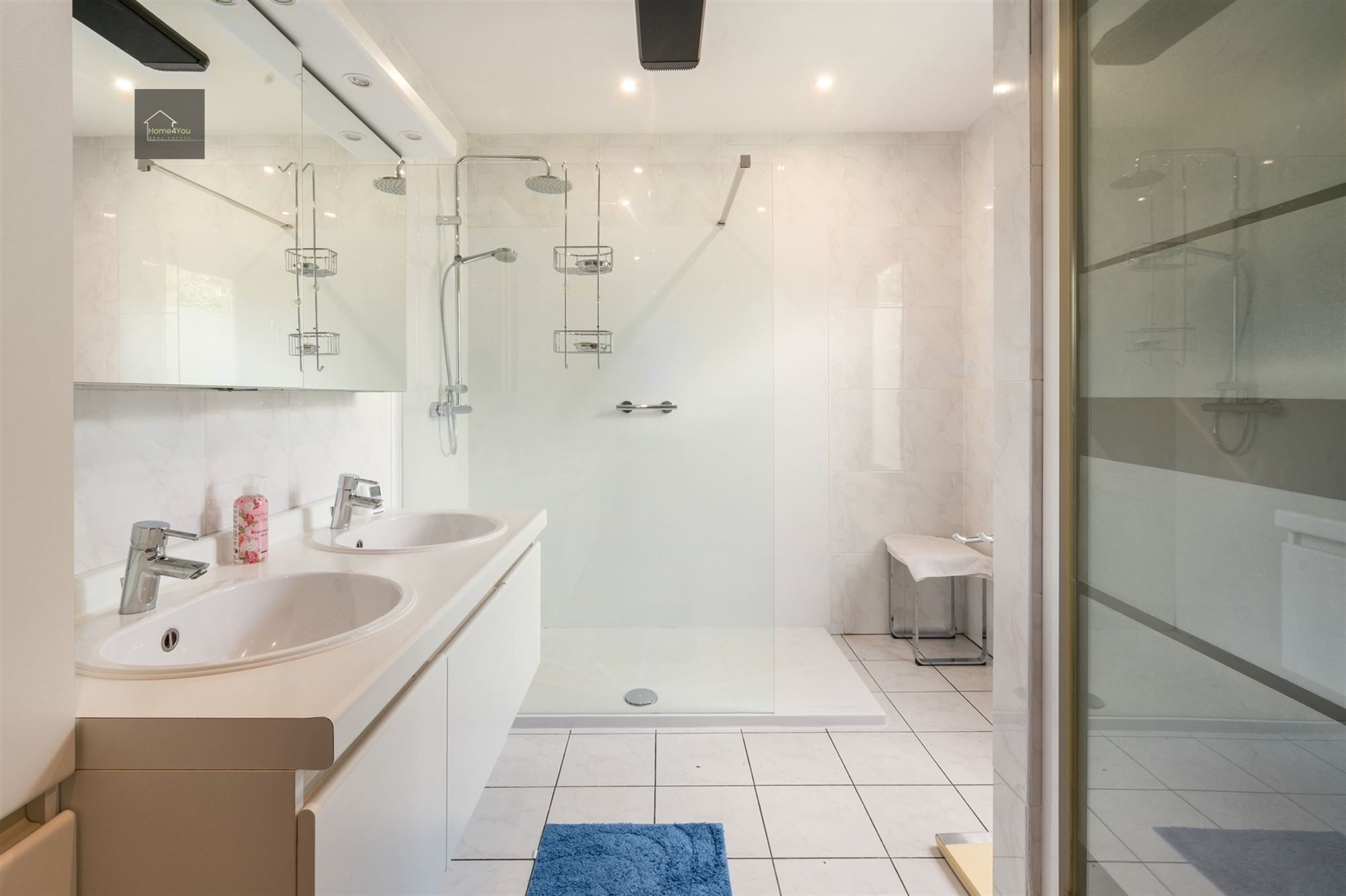 Wonen in het hart van de natuur – Alleenstaande villa op 8000 m² bosrijk domein in Stekene foto 20