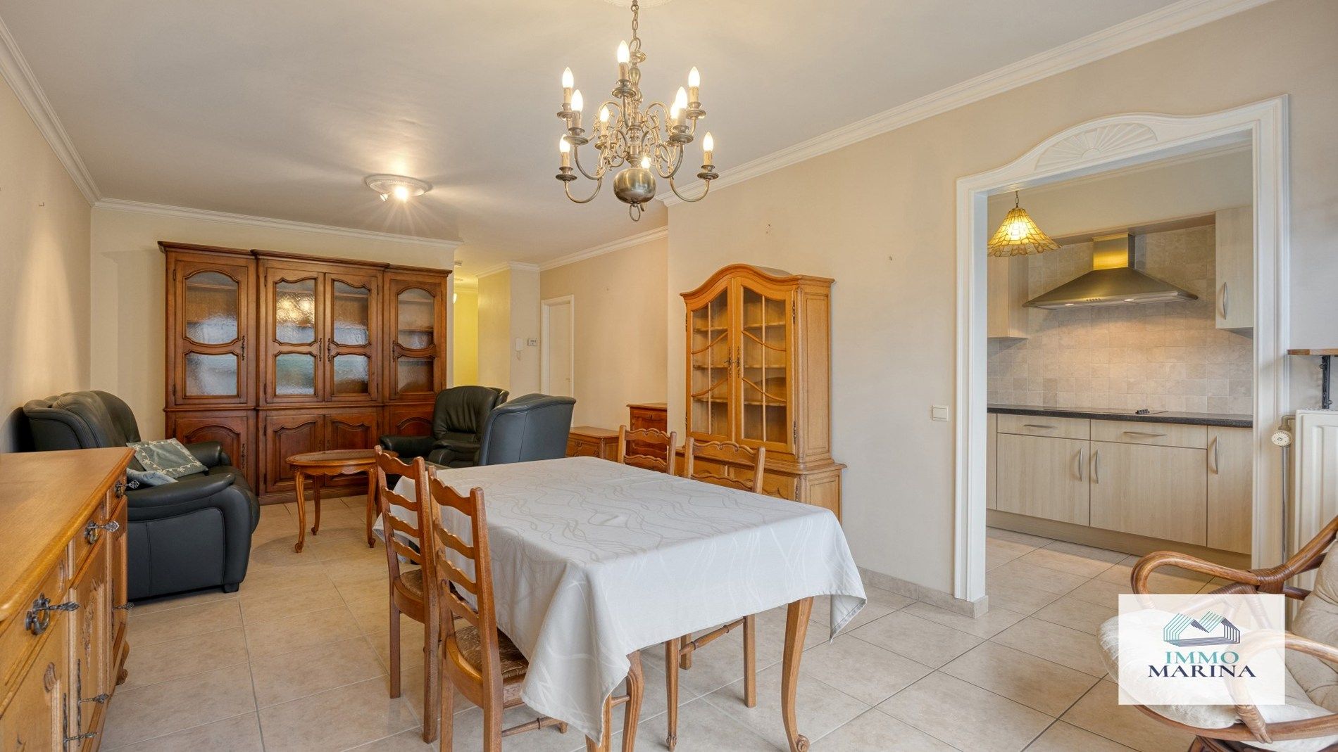 Goed onderhouden gelijkvl app. met 2 slpks en terras te BETEKOM foto 3