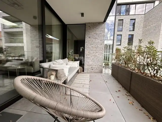 Prachtig 2slpk appartement aan de Blauwe Boulevard met autostaanplaats in Hasselt foto 11