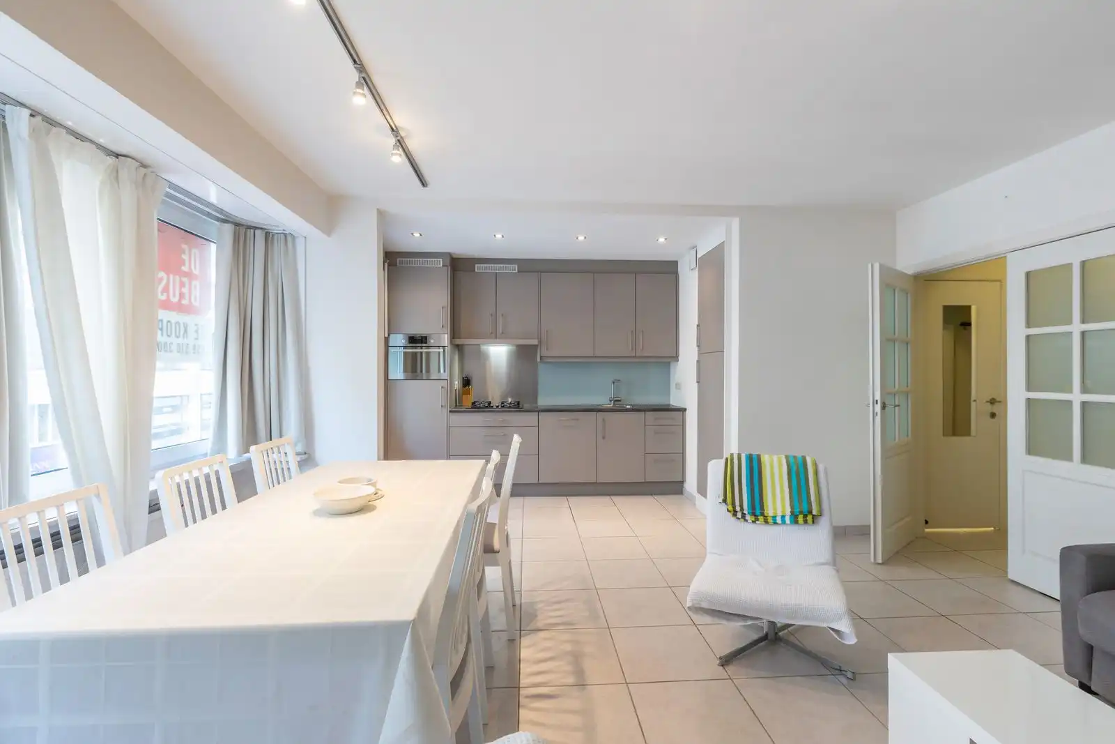 Gezellig 2 slpk appartement op 50m van het strand foto 2