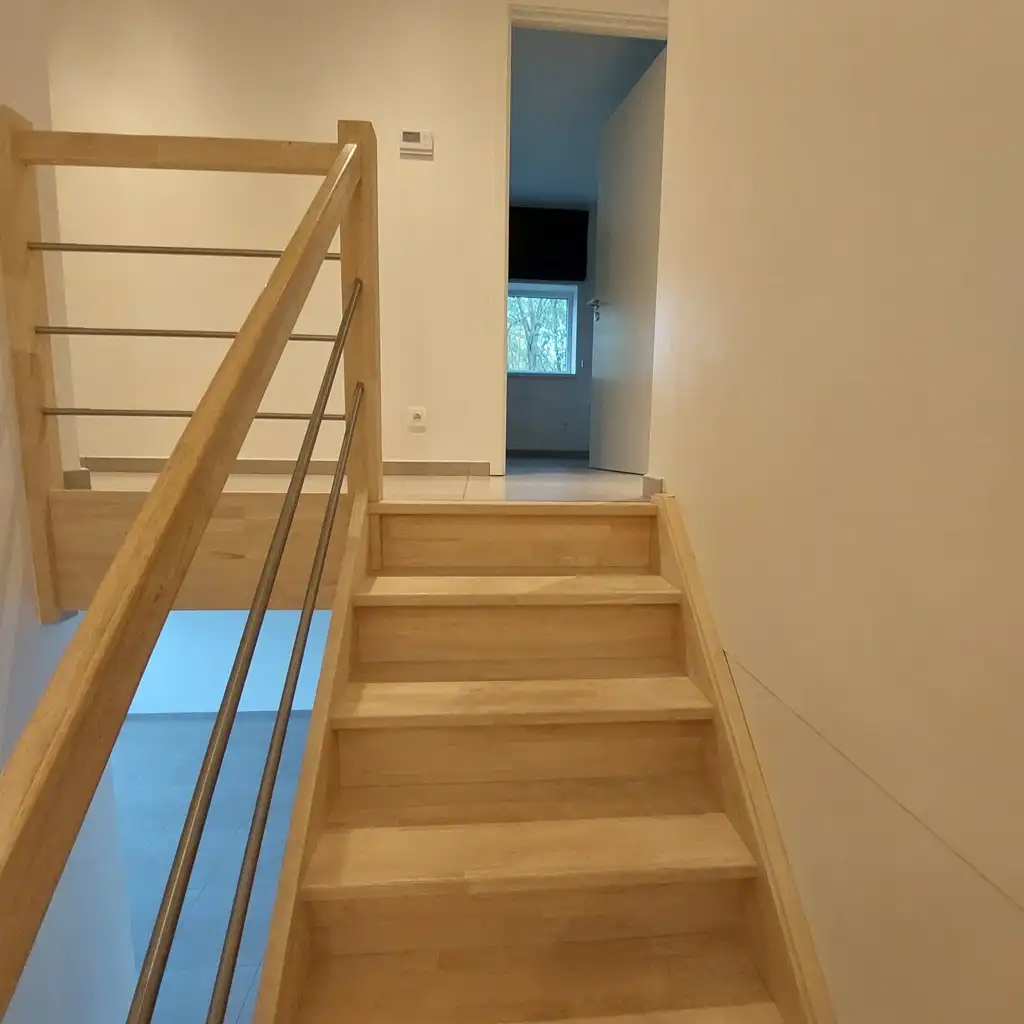 Lichtrijke nieuwbouwwoning met grote tuin in Opwijk! foto 9