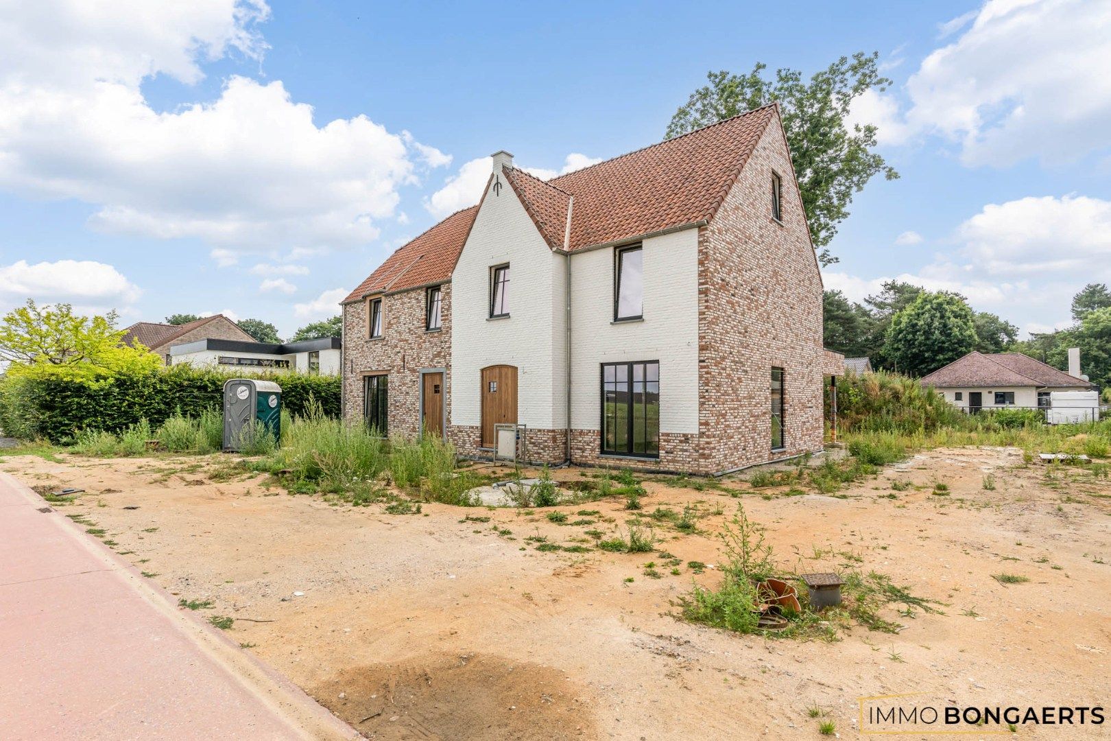 Nieuwbouwwoning met vier slaapkamers in Opglabbeek (NOG 1 BESCHIKBAAR) foto 2
