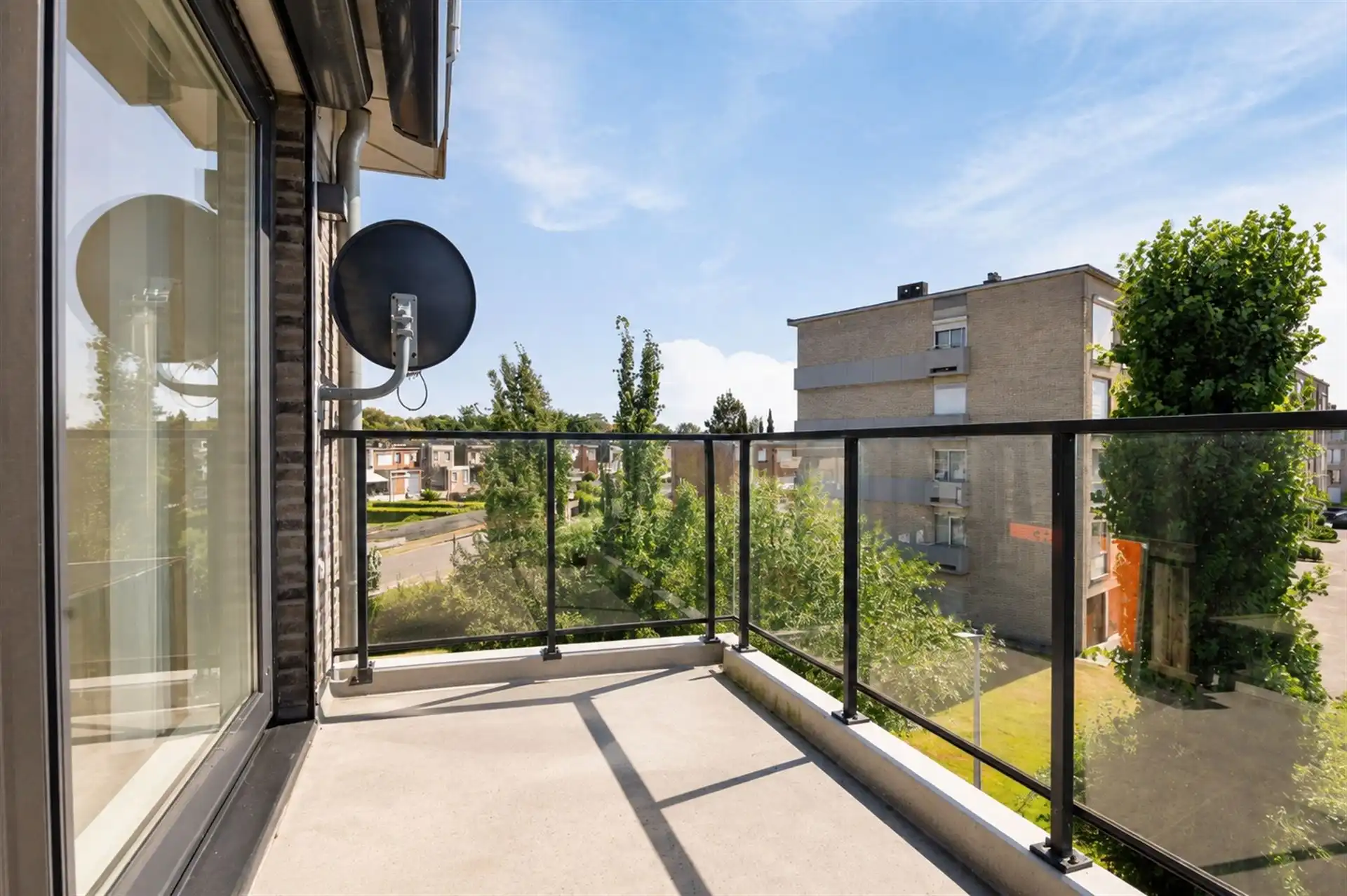 Lichtrijk nieuw 2-slaapkamer appartement met kelder  foto 16