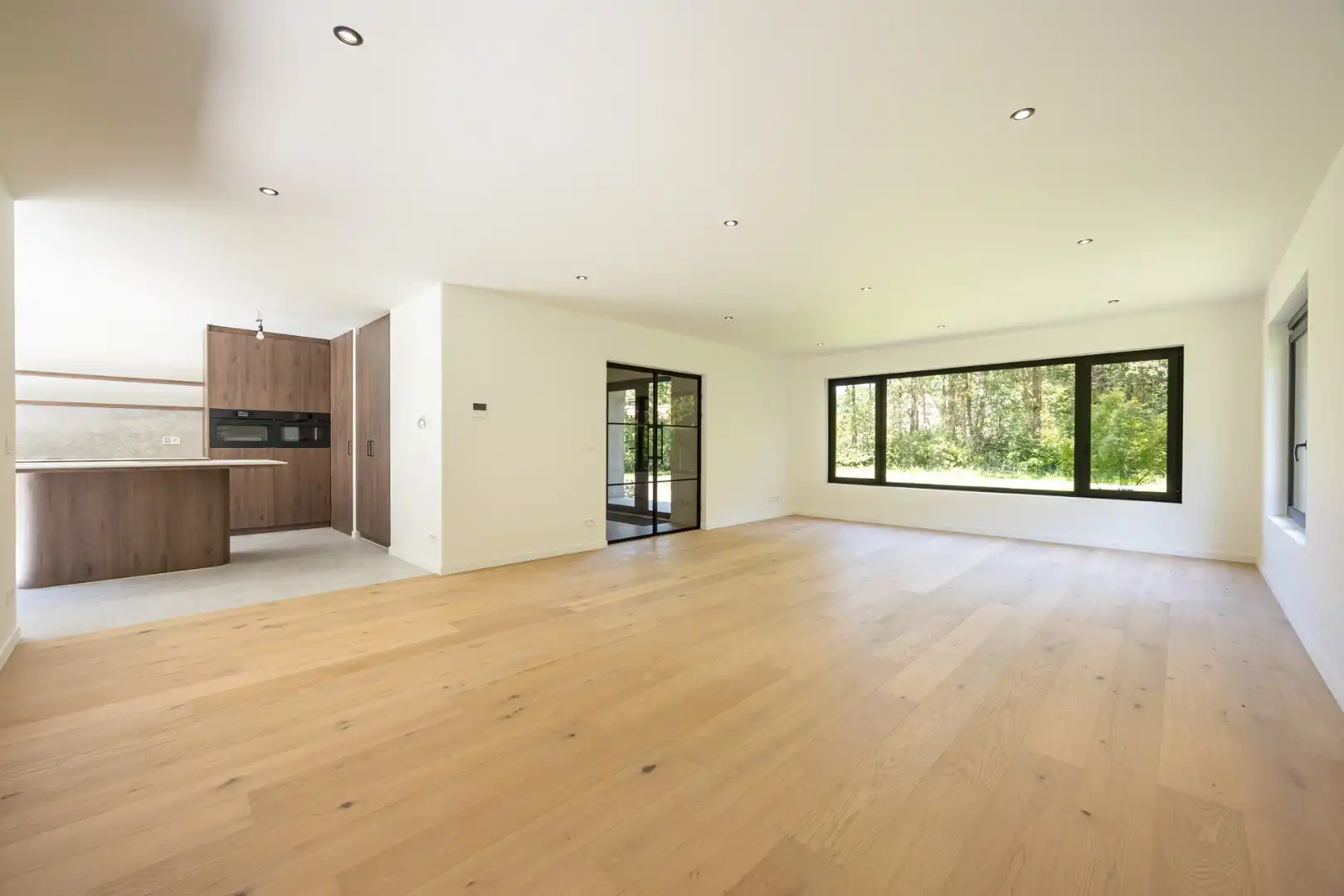 Rustig gelegen eniergiezuinige instapklare luxueuze villa op een West-perceel van 2.198 m² te Zoersel foto 6