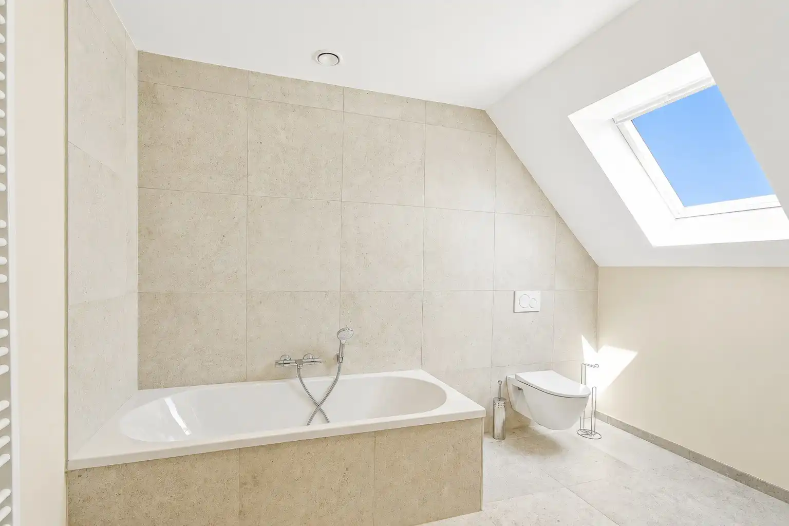 Volledig instapklare woning met 3 slaapkamers en 2 badkamers foto 19