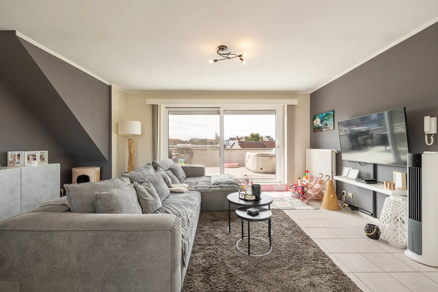 INSTAPKLAAR APPARTEMENT MET RUIM ZUID TERRAS foto 5