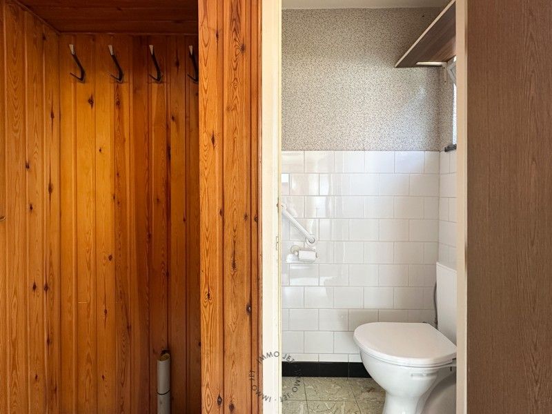 Halfopen bebouwing met 4 slaapkamers, dubbele garage en tuin foto 5