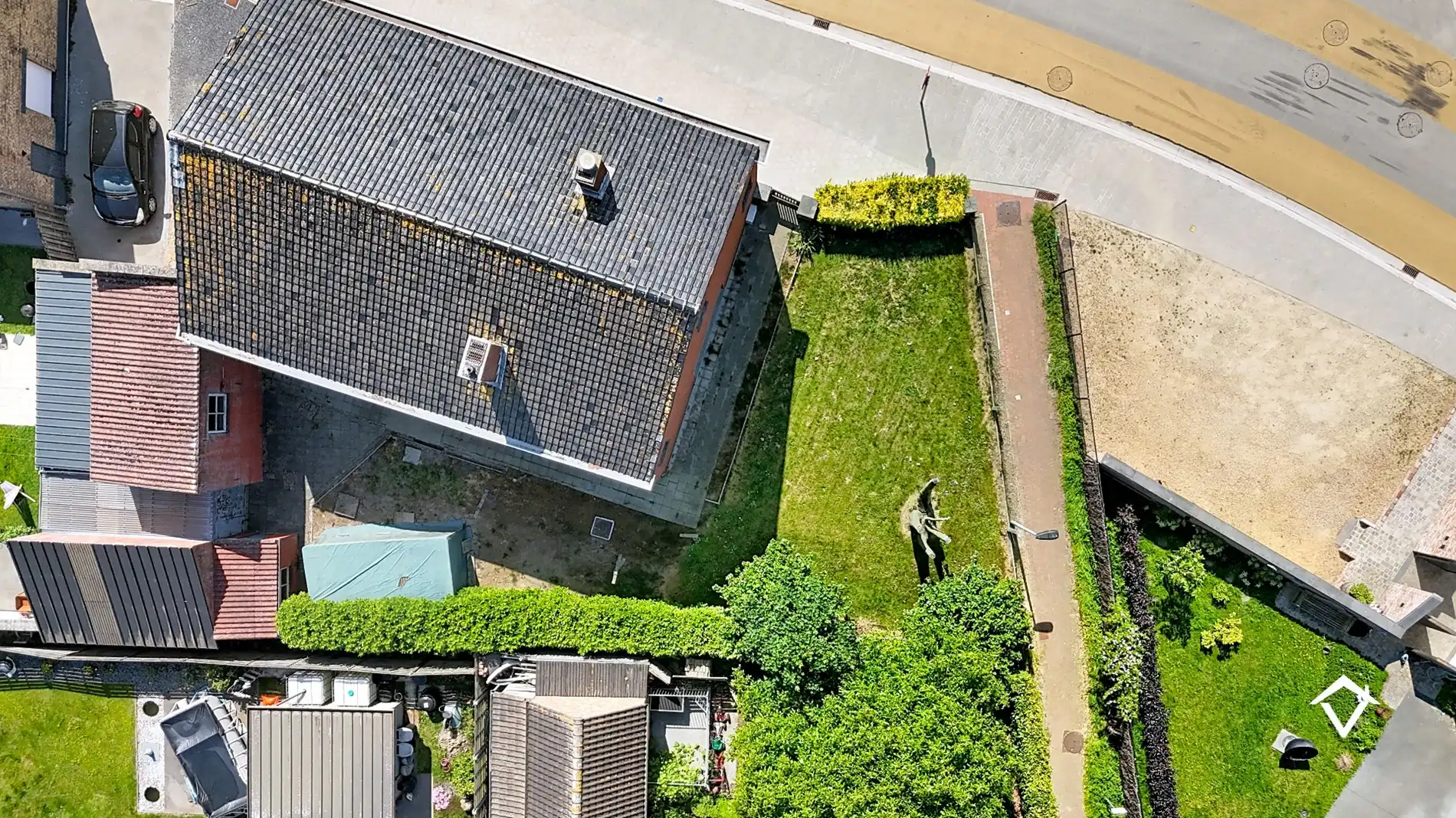 Gezinswoning met polyvalente ruimte, vijf slaapkamers en inpandige garage te Koekelare foto 30