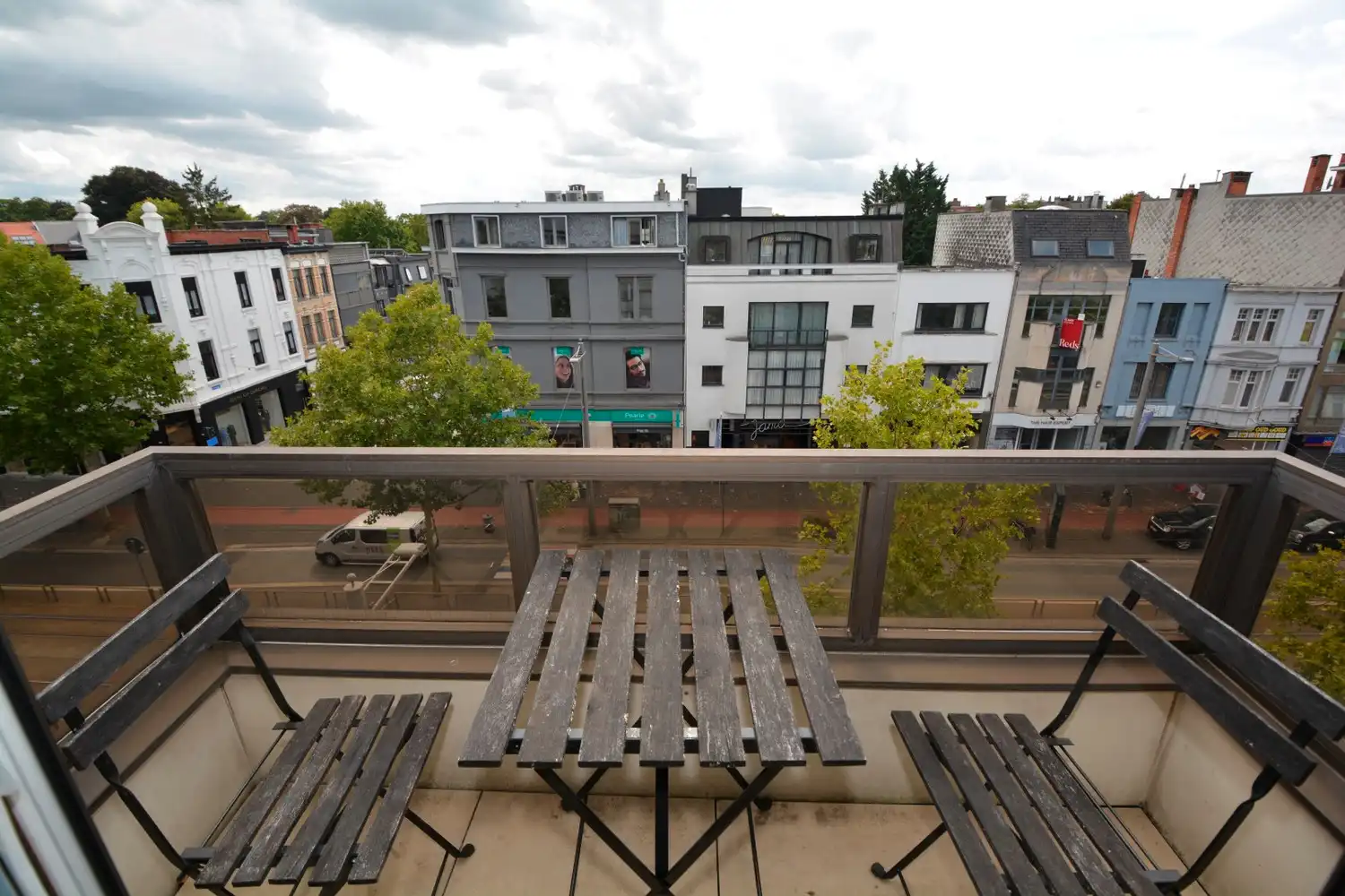 GERENOVEERD APPARTEMENT MET 2 SLK EN 2 RUIME TERRASSEN! foto 13