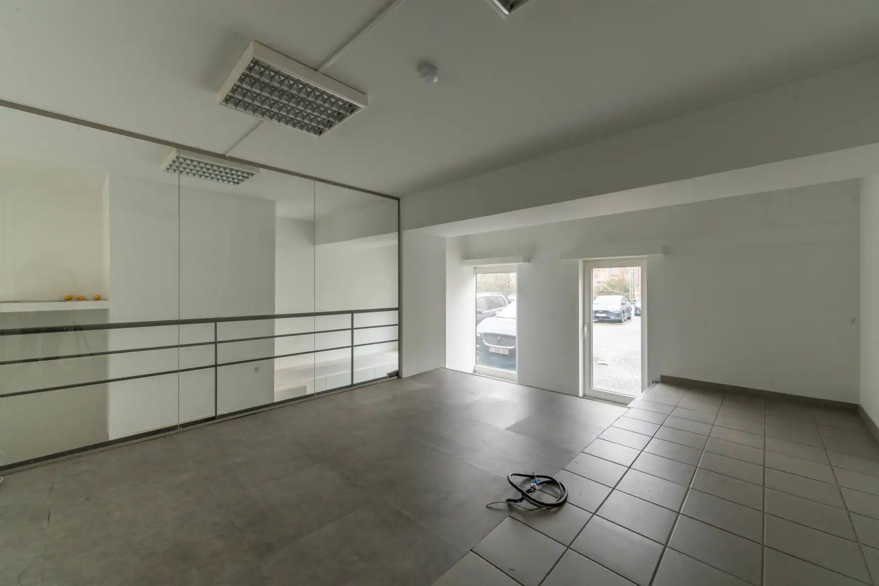 Commerciële ruimte te huur foto 7