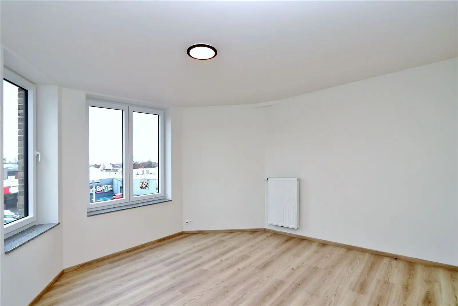Nieuwbouwappartement met 2 kamers + terras + staanplaats binnen  foto 7