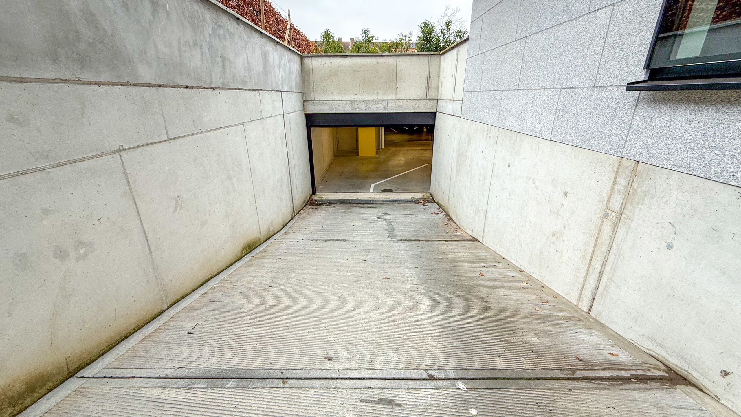 Verzorgde nieuwbouw app met inbegrepen parking in Beringen! foto 28