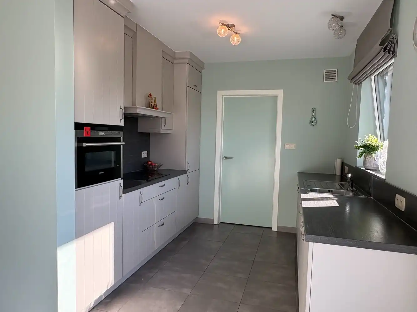 Ruim duplex appartement (ca 149m²) met mooi terras van ca 40m² foto 8