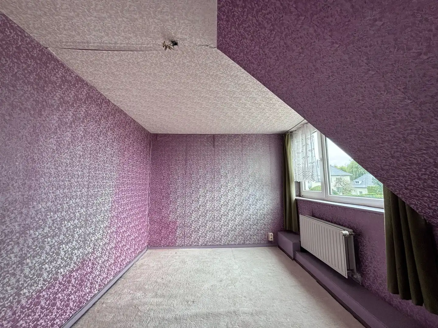 Te renoveren villa te koop op ruimtelijk perceel van 1080 m² in het hart van Koksijde! foto 9