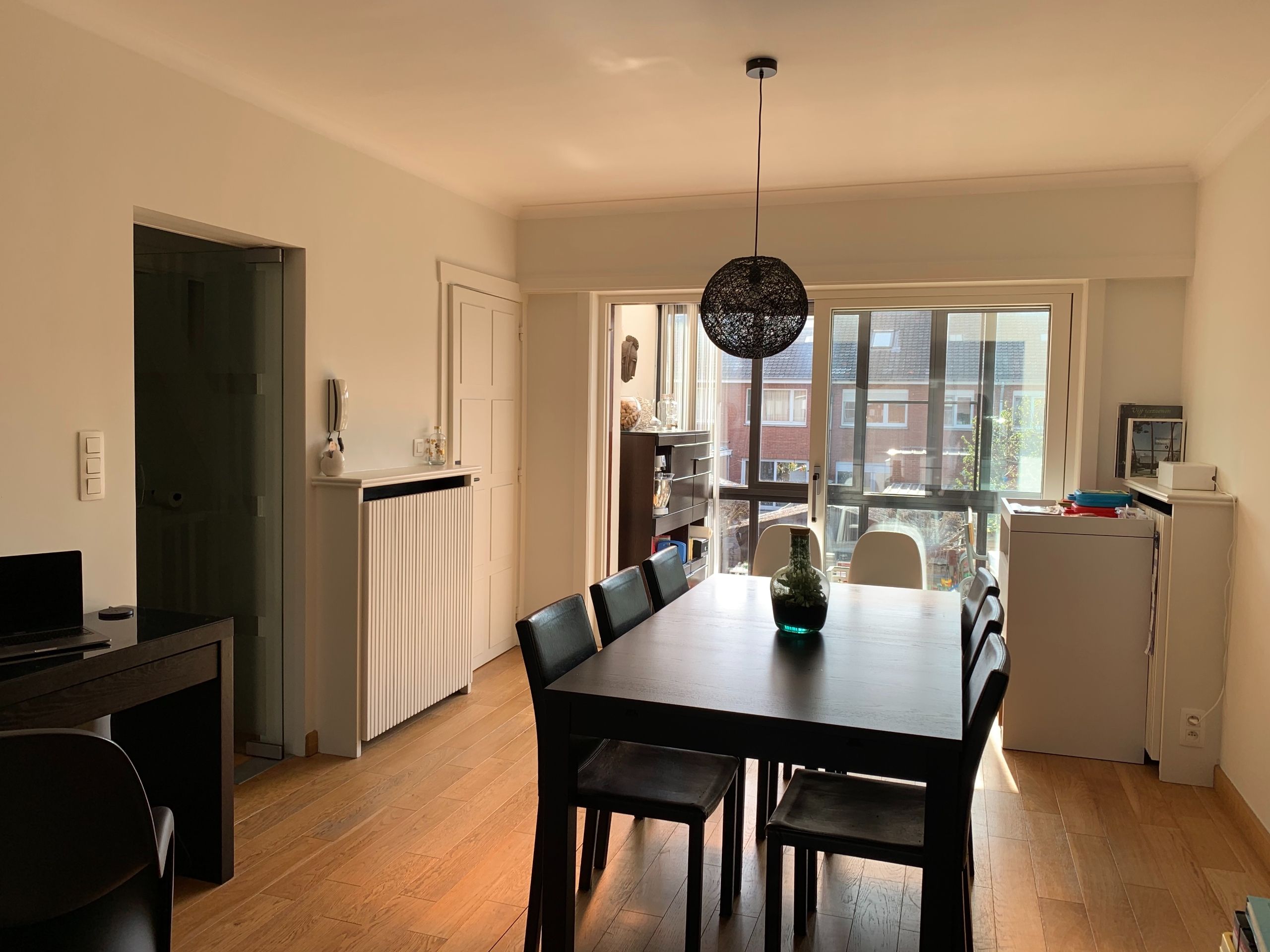 Mooie bel-etagewoning in rustige buurt met 3 slpks., tuin en ruime garage foto 2