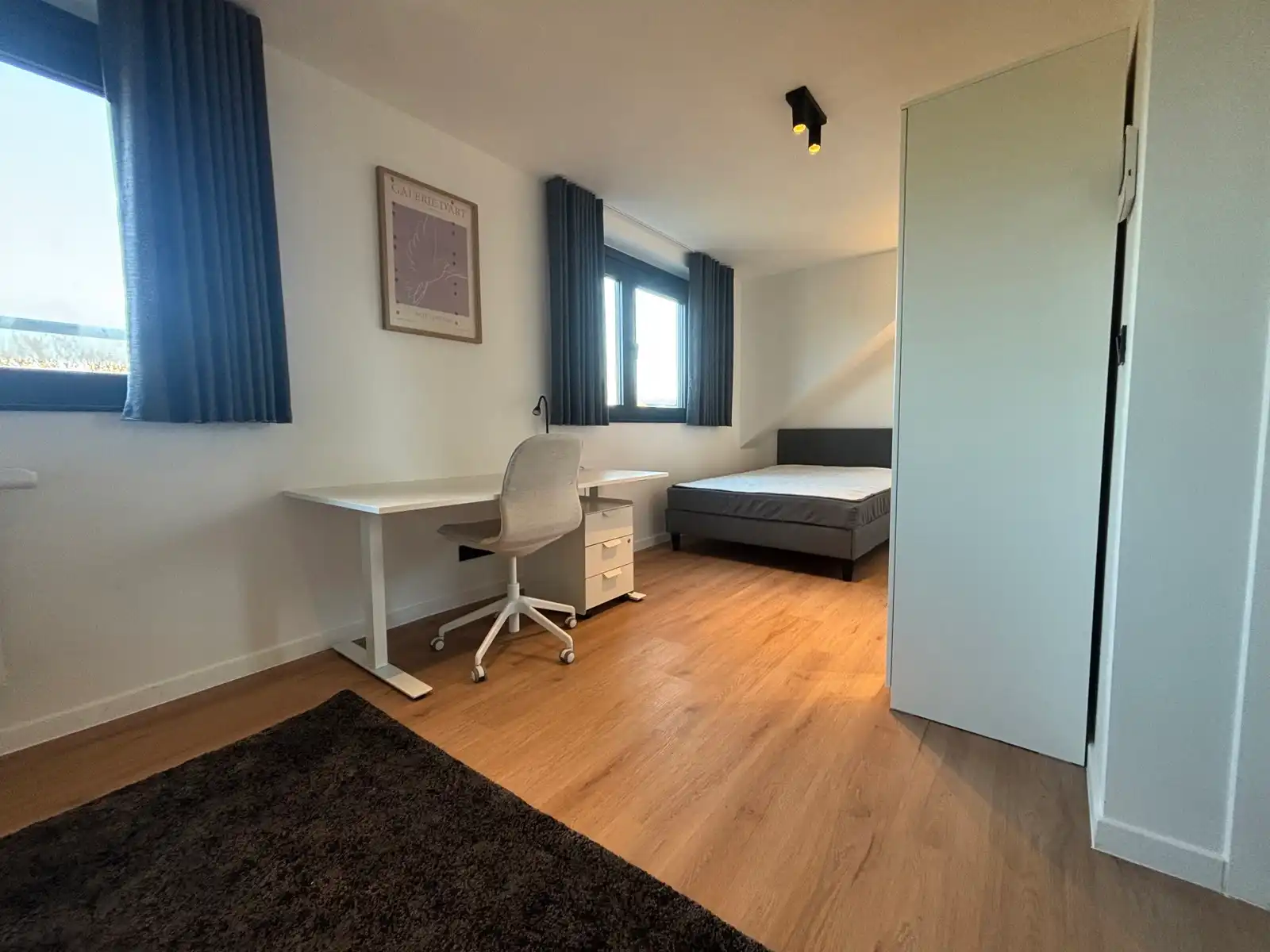 Studio onmiddellijk te huur!  foto 3