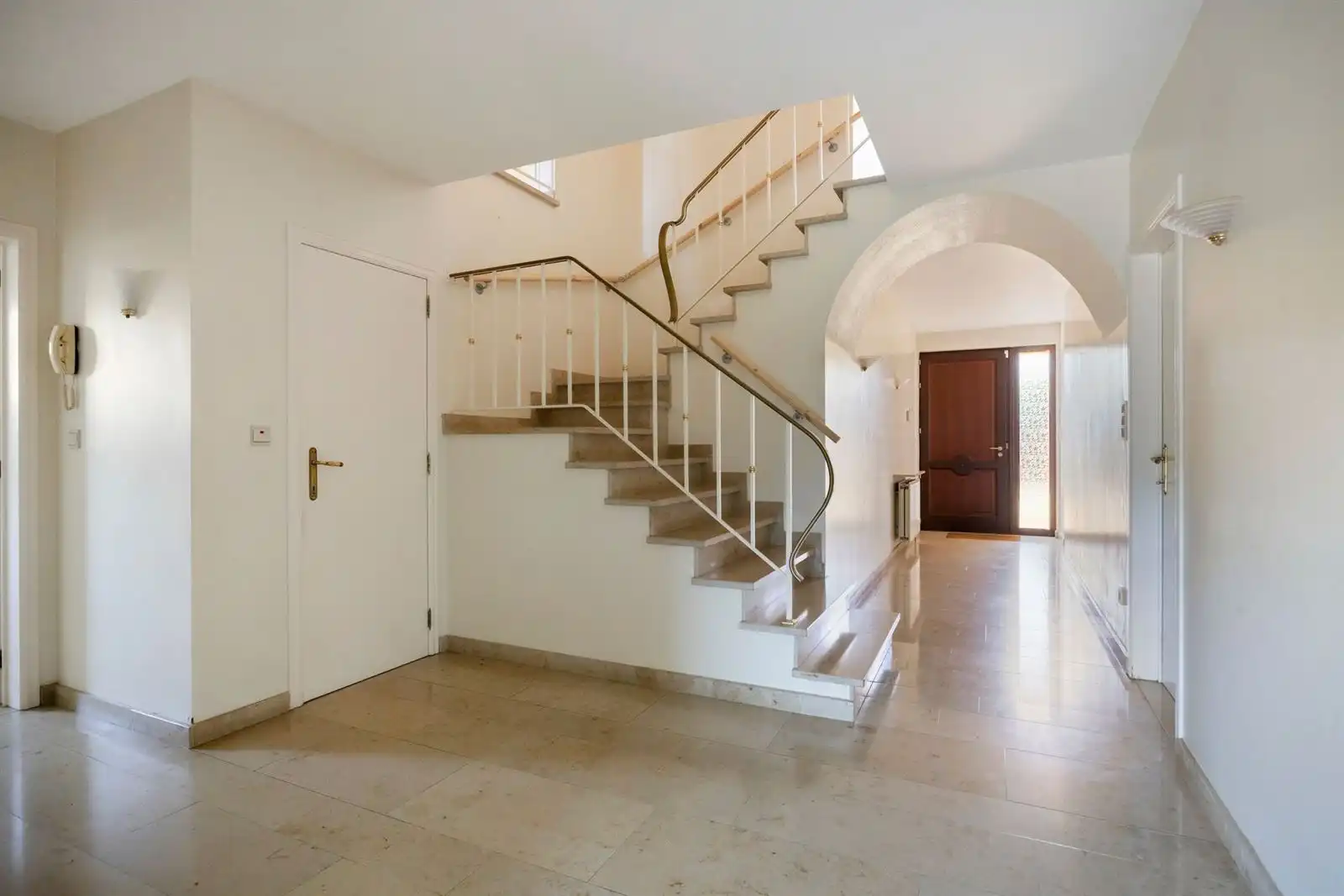 Woning met 5 slaapkamers te Beersel foto 6