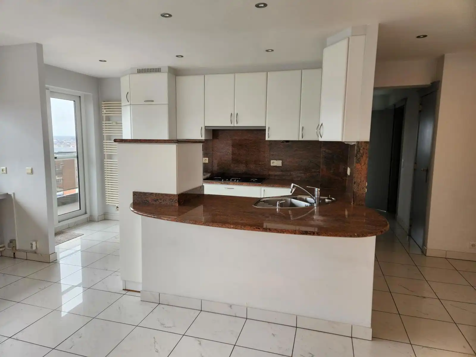 Mooi appartement met weids uitzicht op Mechelen en de St Rombouts toren foto 4