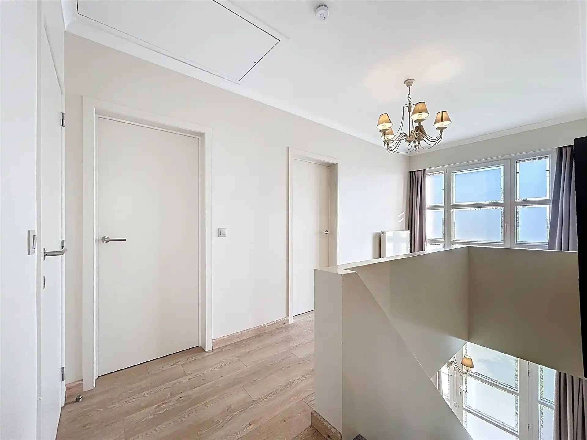 Ruime woning met bijbouw en weide op perceel van 6790 m²  foto 18