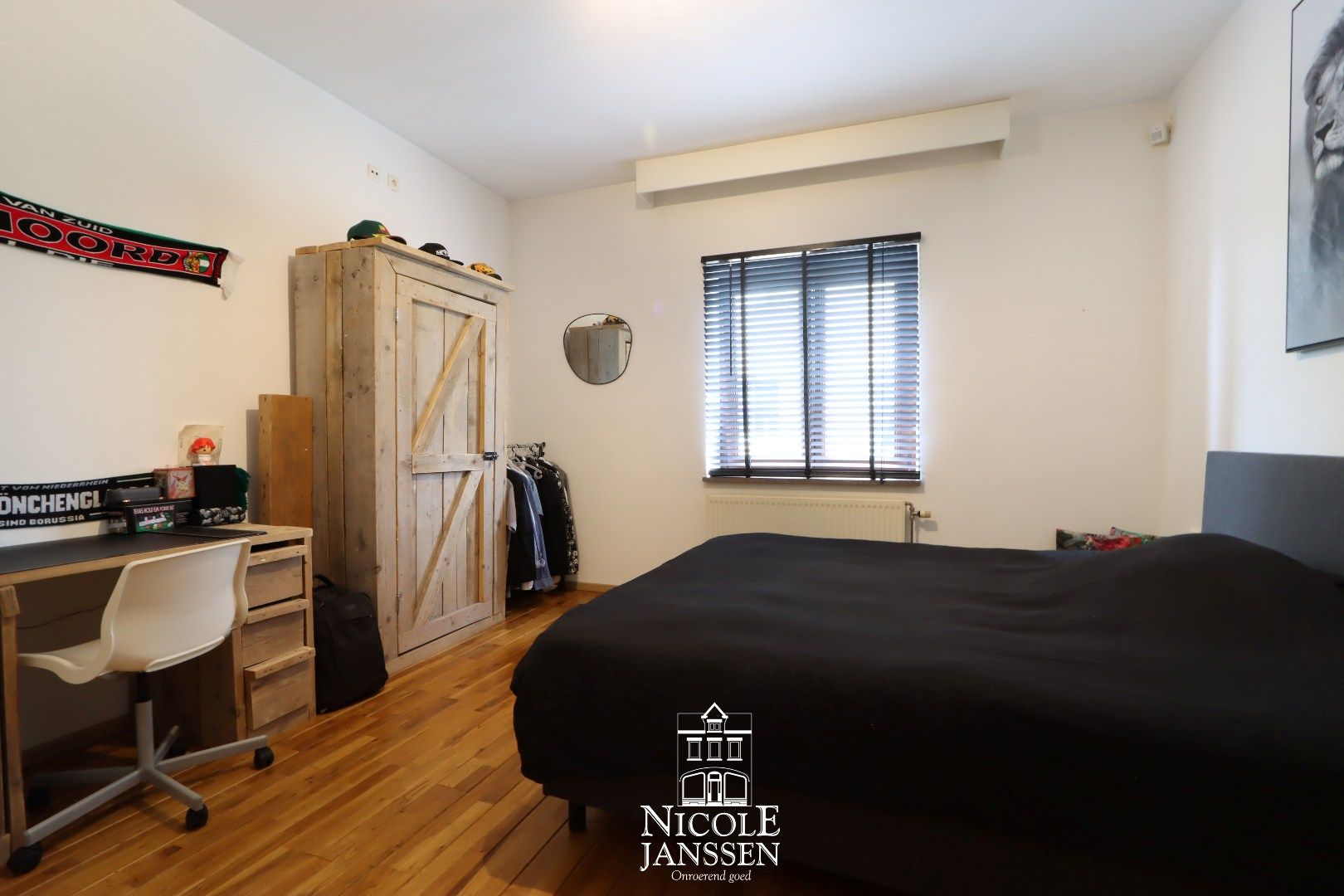 Ruime vrijstaande woning  foto 15