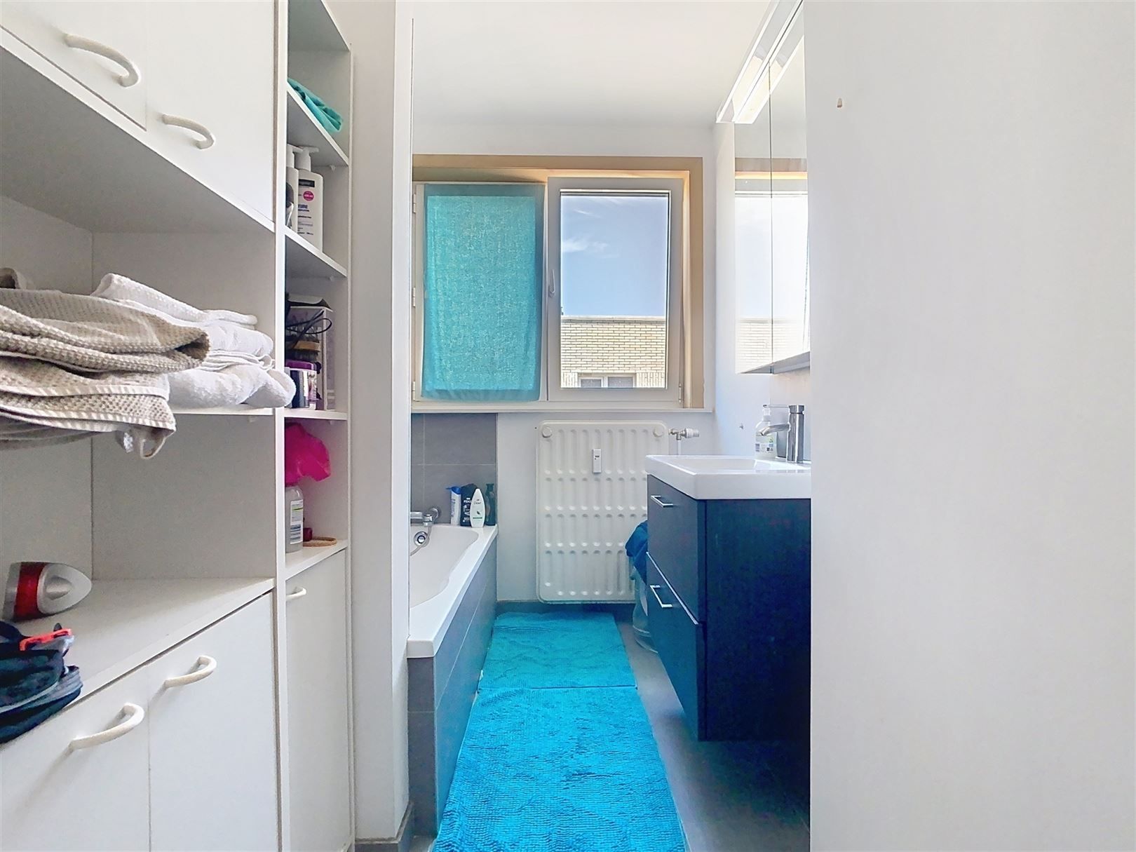 Ruim APP 3e V, 2 slpks, terras en kelder foto 21