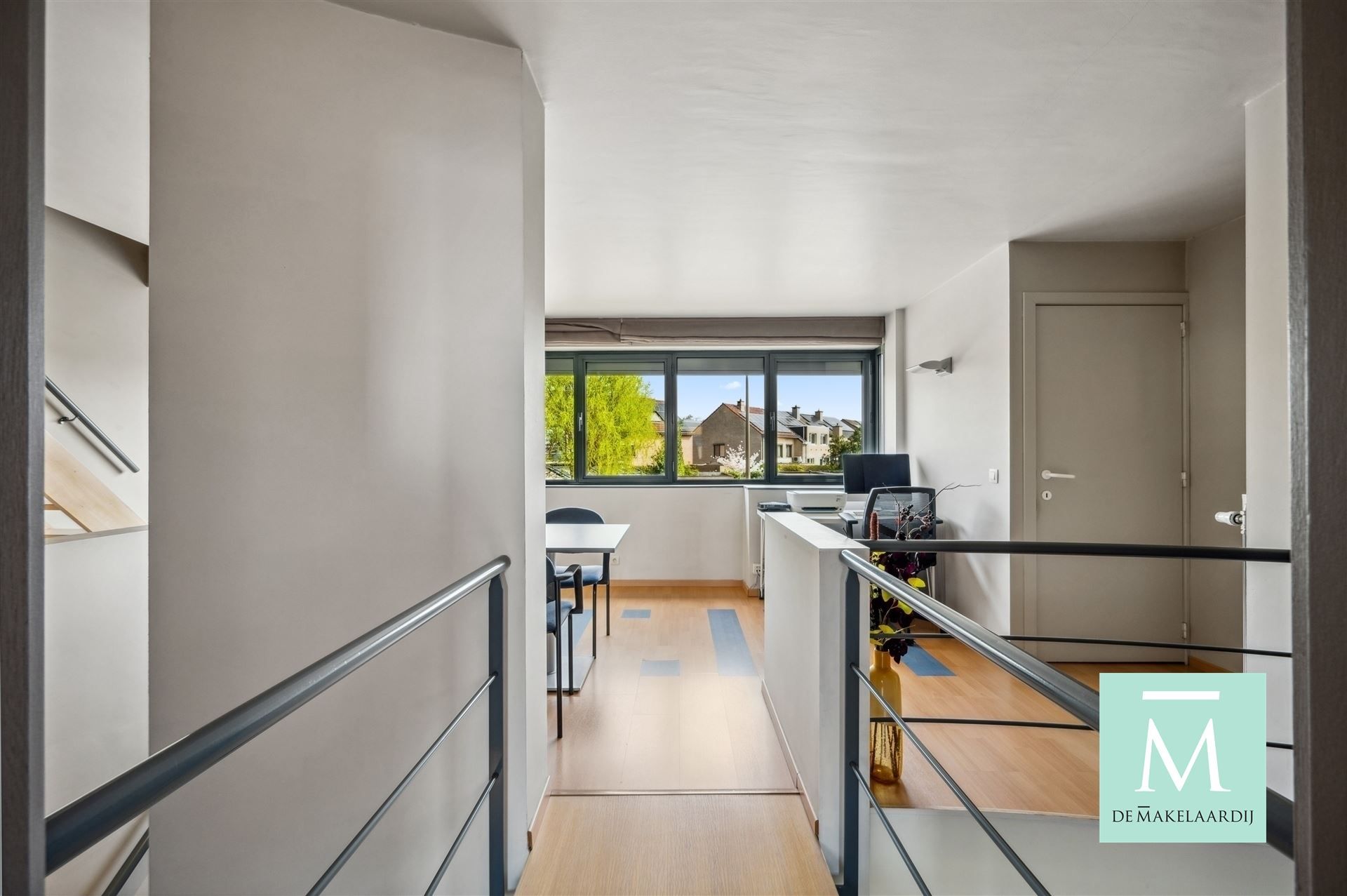Energiezuinige woning met aangename tuin en garage foto 15