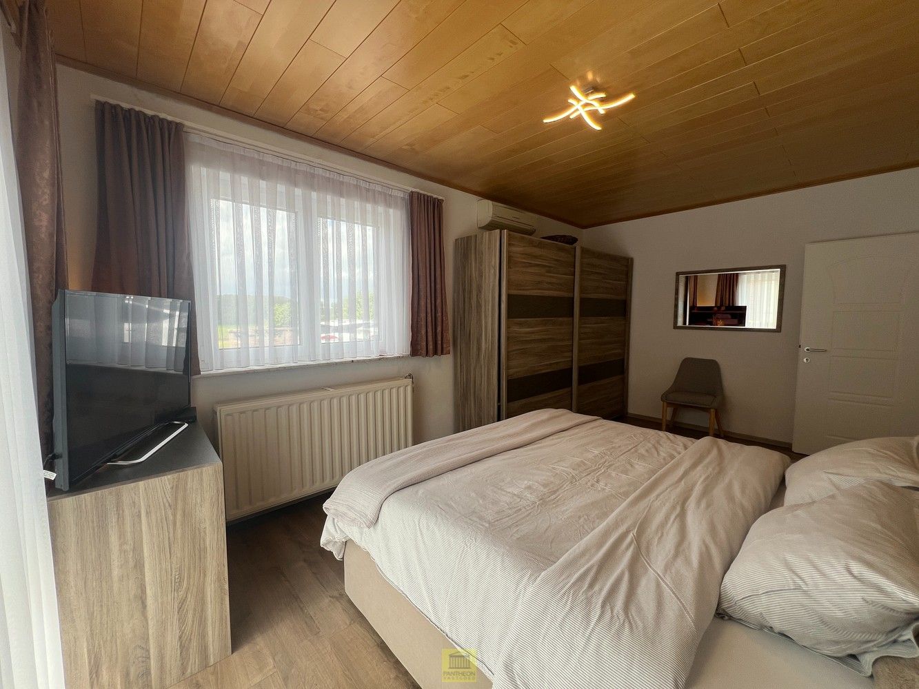 Instapklare bungalow met prachtig uitzicht foto 8