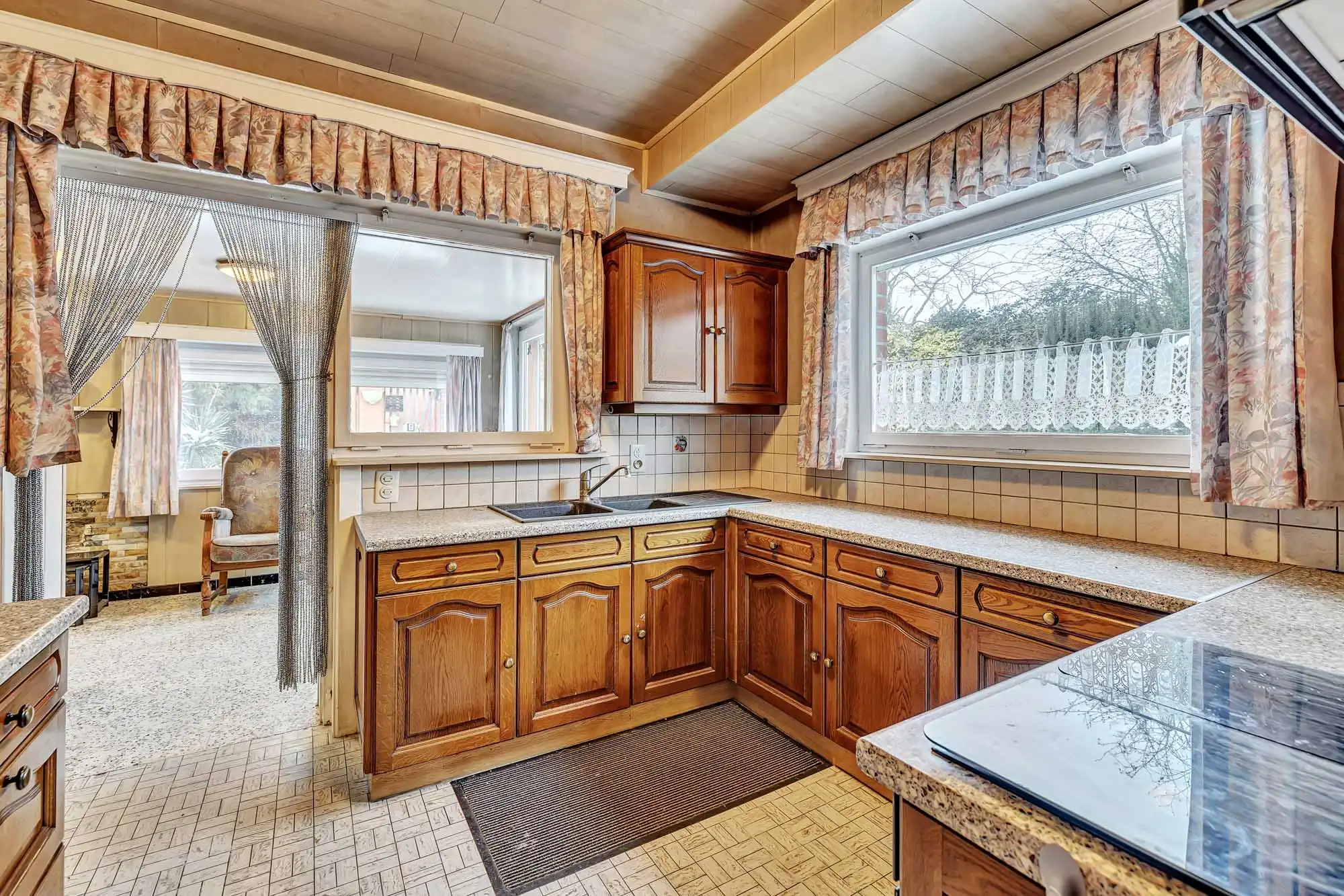 Te renoveren HOB op groot perceel met 3 slaapkamers foto 8