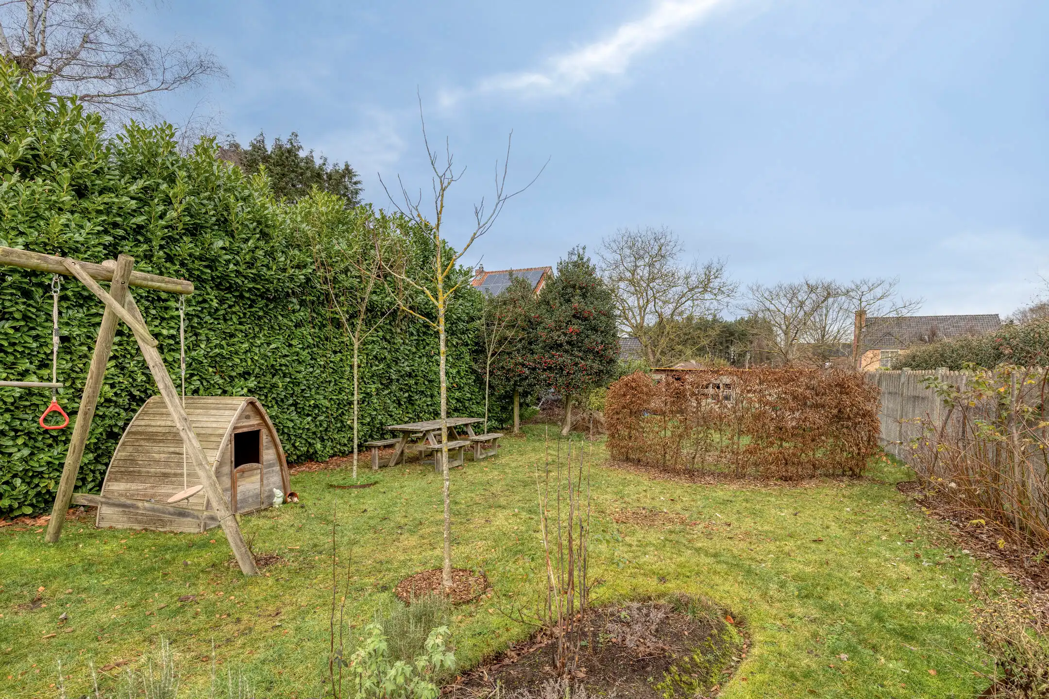 Ruime, vrijstaande woning op uitstekende locatie foto 21