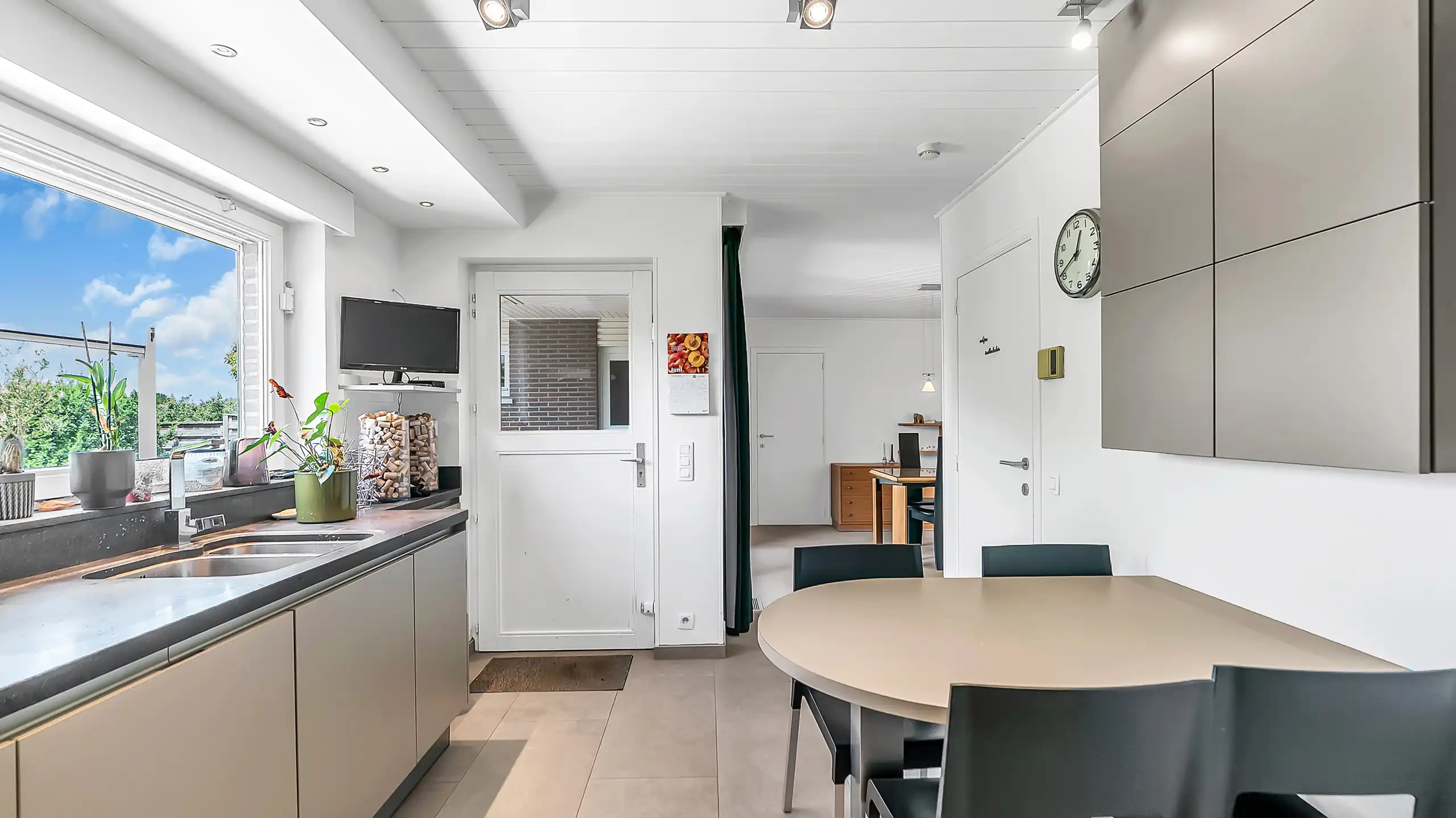 Huis te koop foto 15