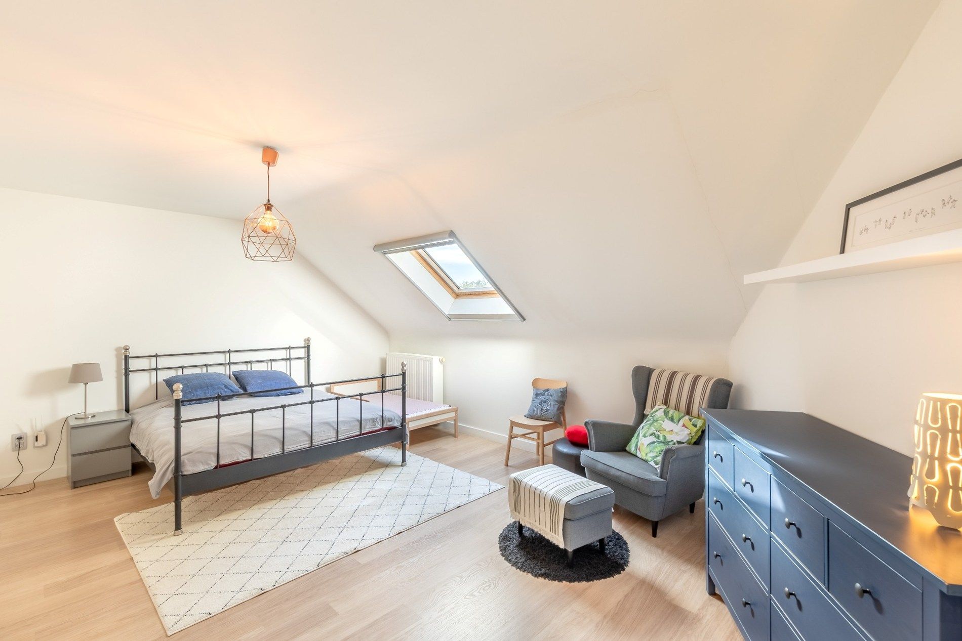 Ruime gezinswoning in perfecte staat van onderhoud! foto 12