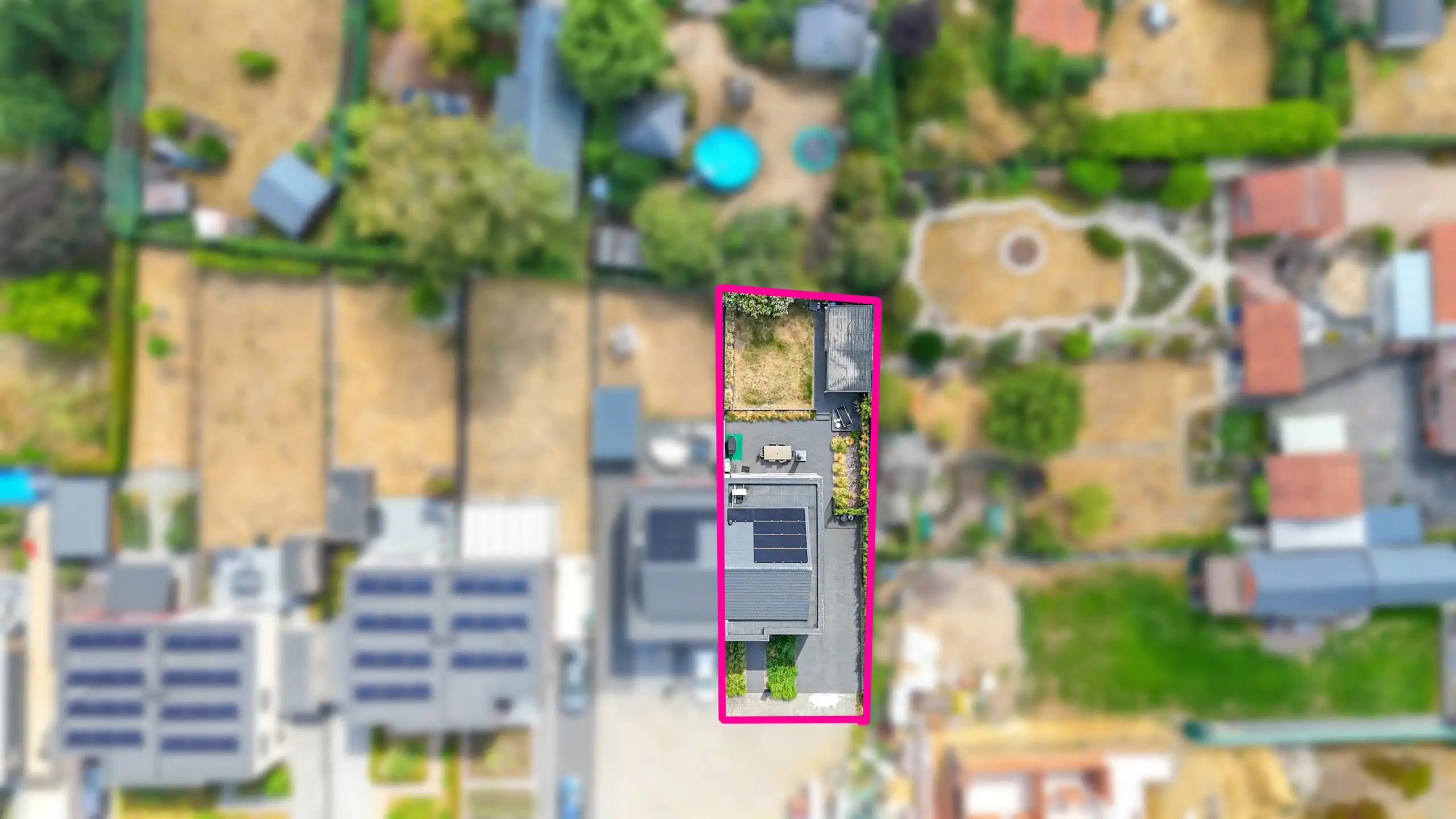 Moderne halfopen woning met 3 slpks en tuin! foto 36